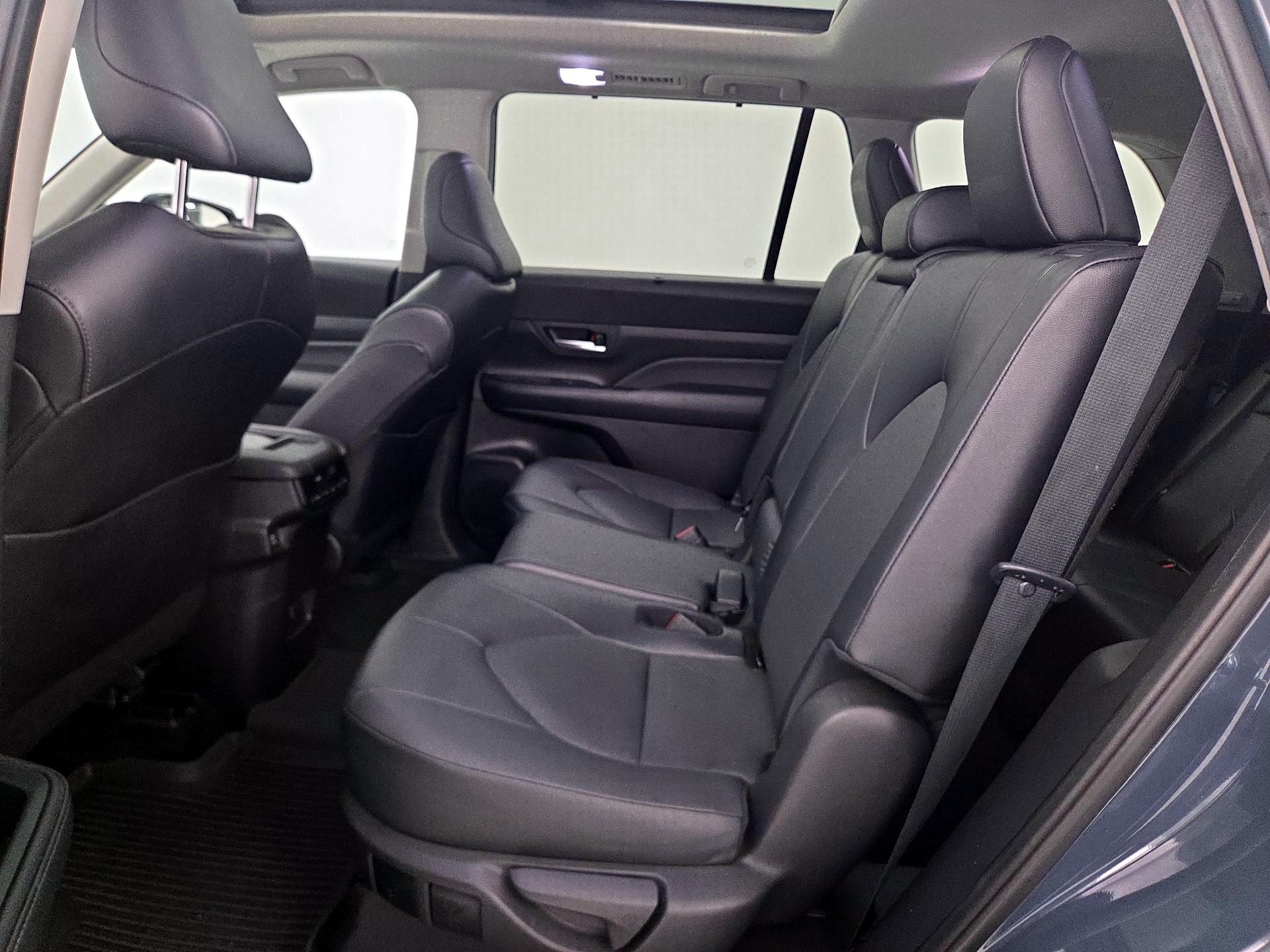 Thumbnail: 2024 Toyota Grand Highlander - 20