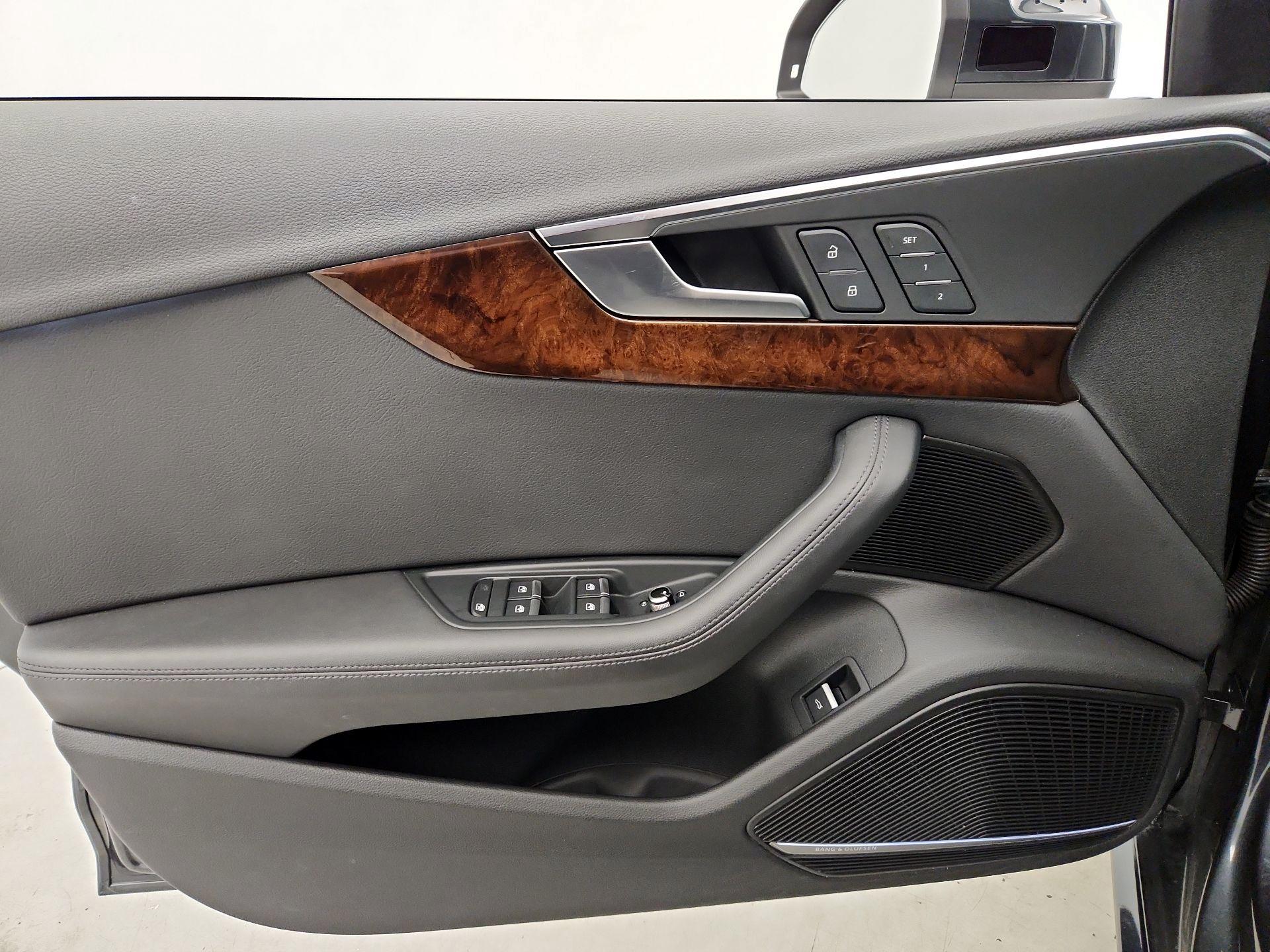 Thumbnail: 2019 Audi A4 - 12