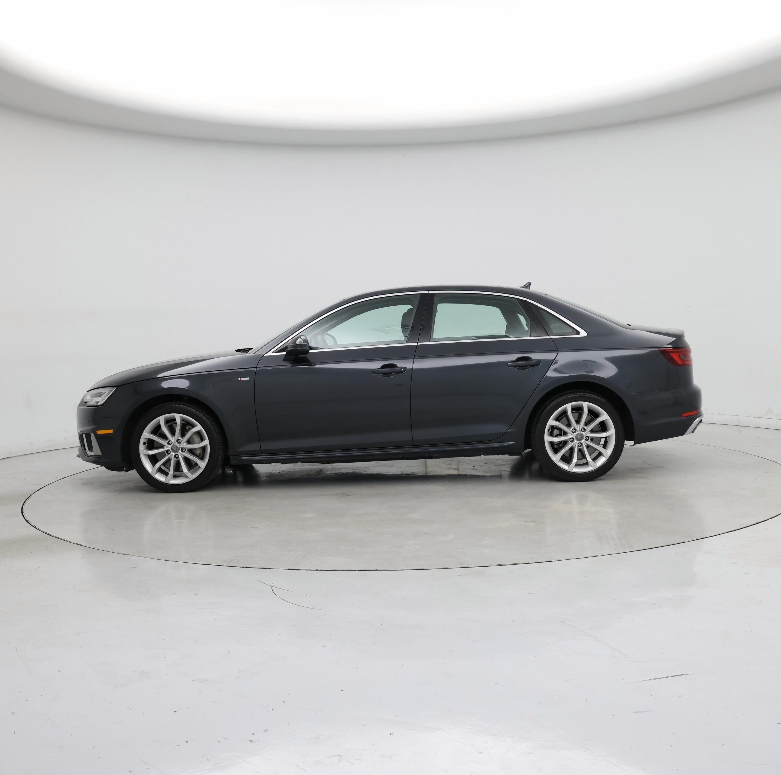 Thumbnail: 2019 Audi A4 - 3
