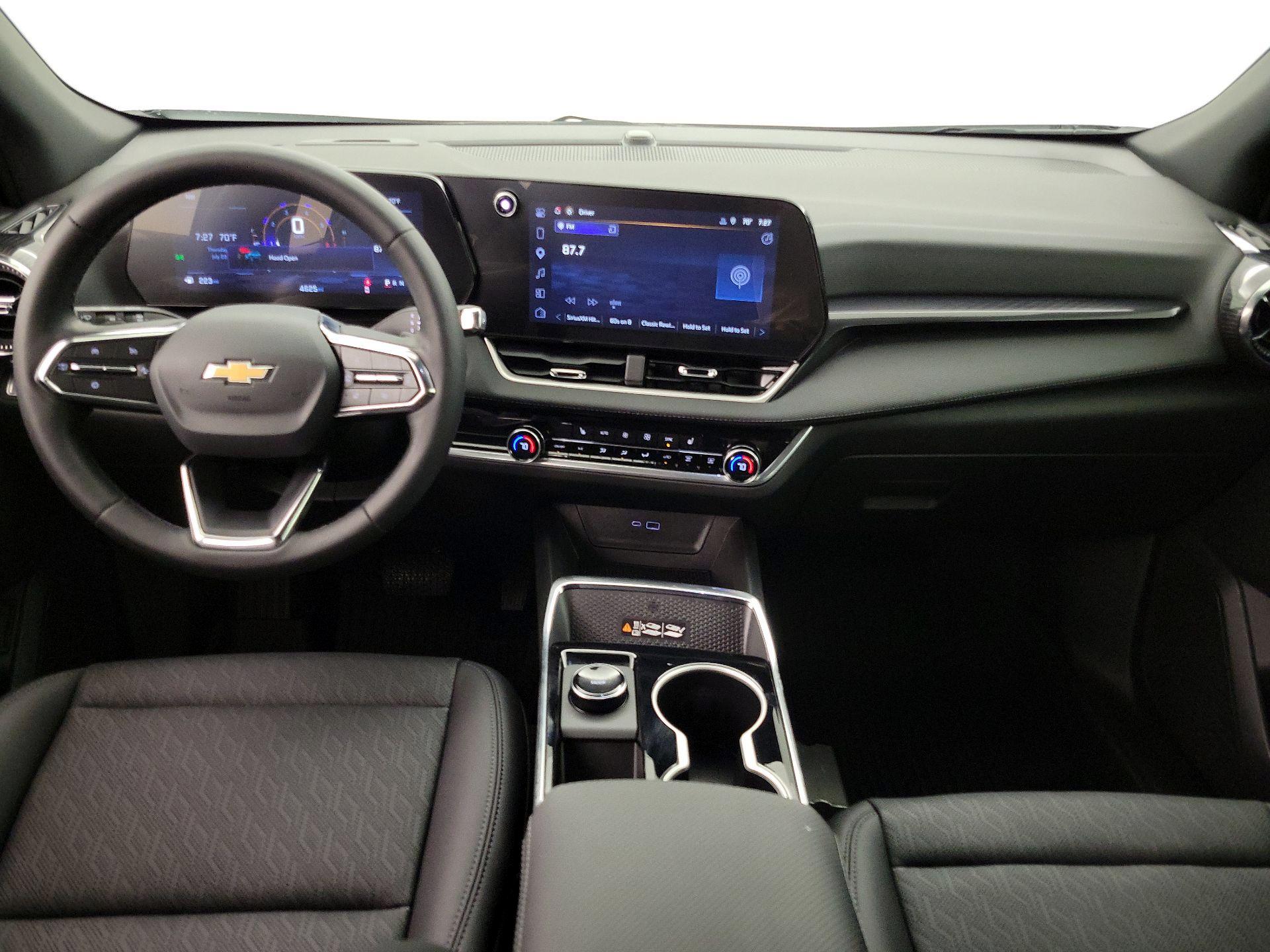 Thumbnail: 2026 Chevrolet Equinox - 9