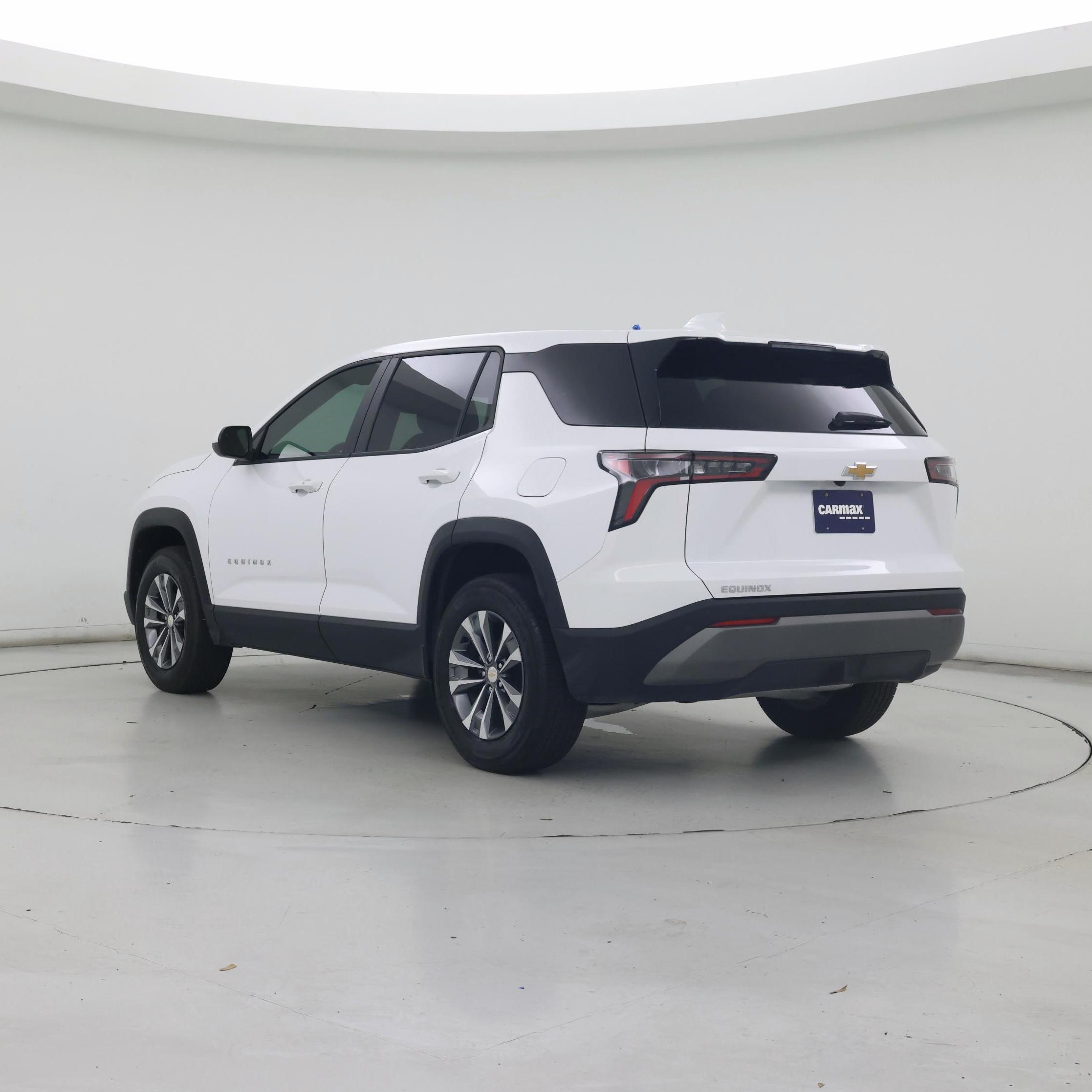 Thumbnail: 2026 Chevrolet Equinox - 2