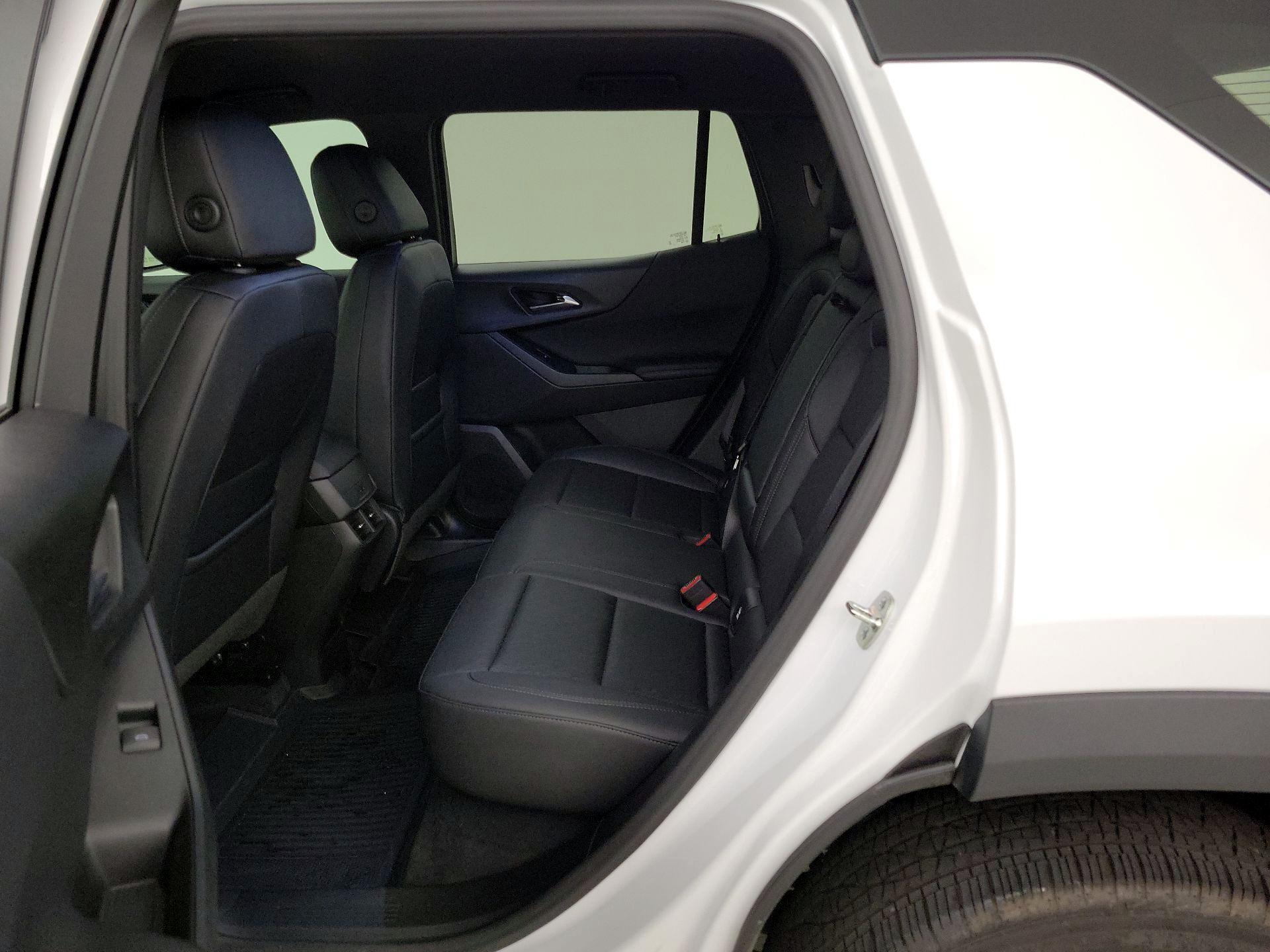 Thumbnail: 2026 Chevrolet Equinox - 19