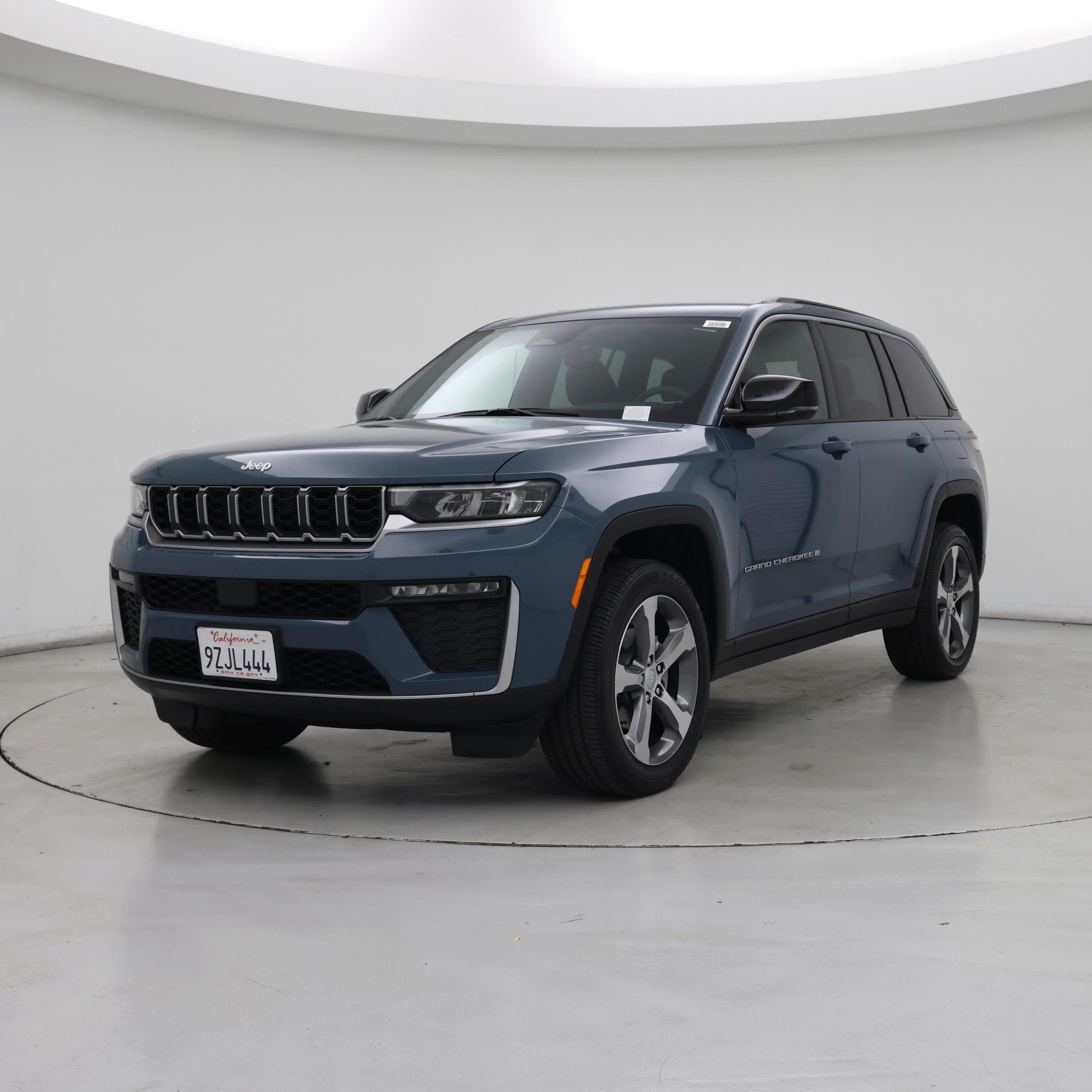 Thumbnail: 2026 Jeep Grand Cherokee - 4