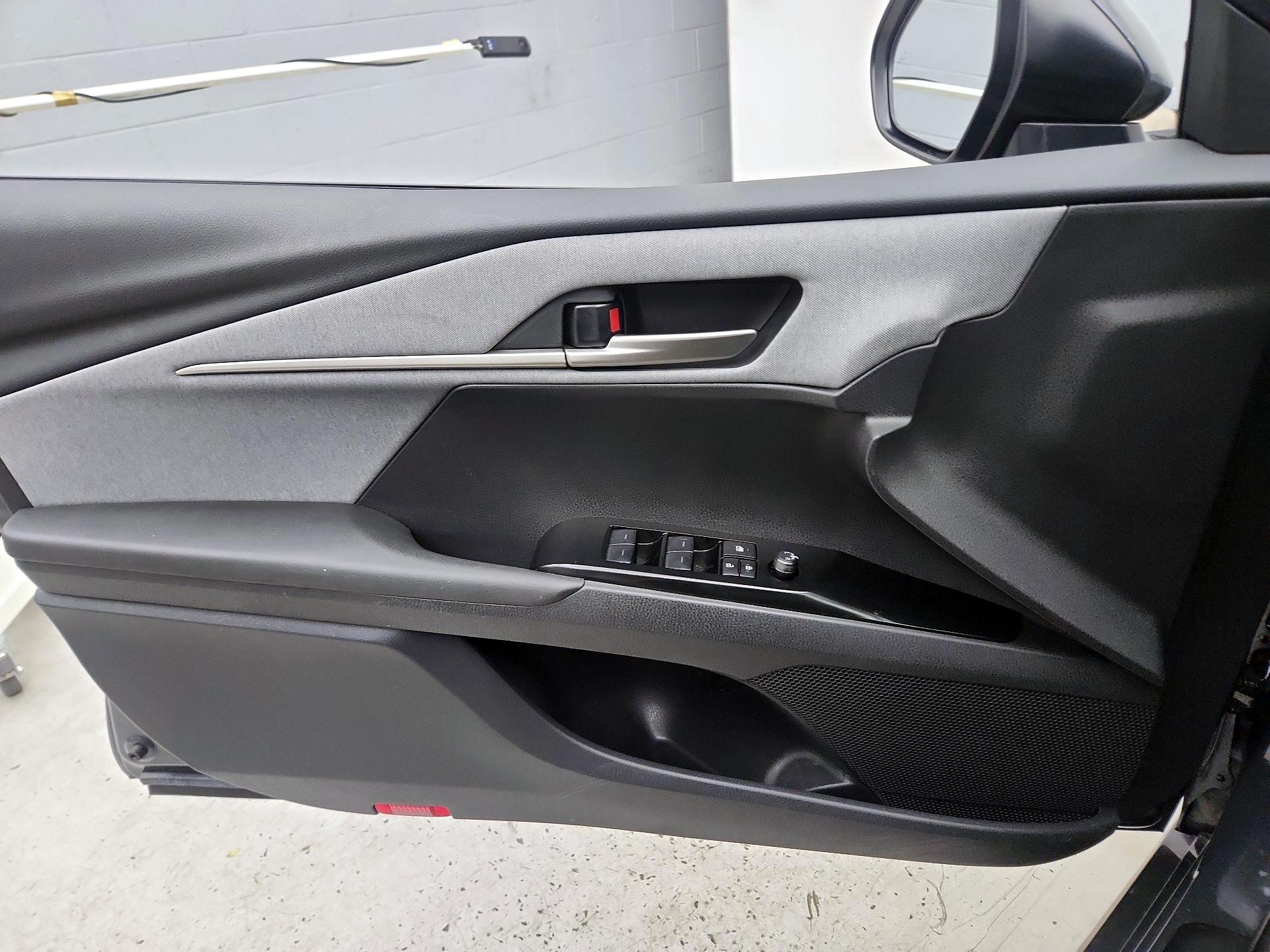 Thumbnail: 2026 Toyota Camry - 12