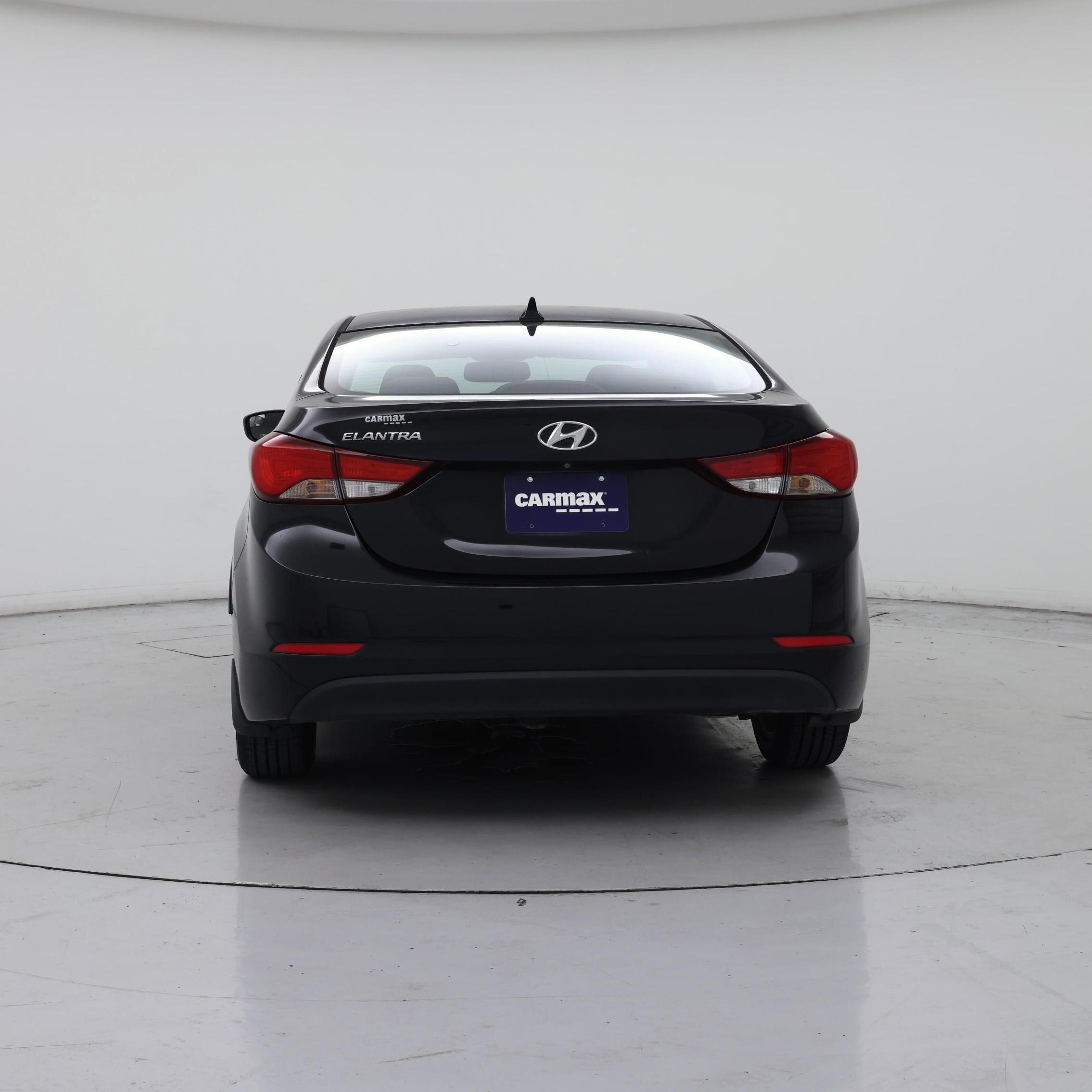 Thumbnail: 2015 Hyundai Elantra - 6