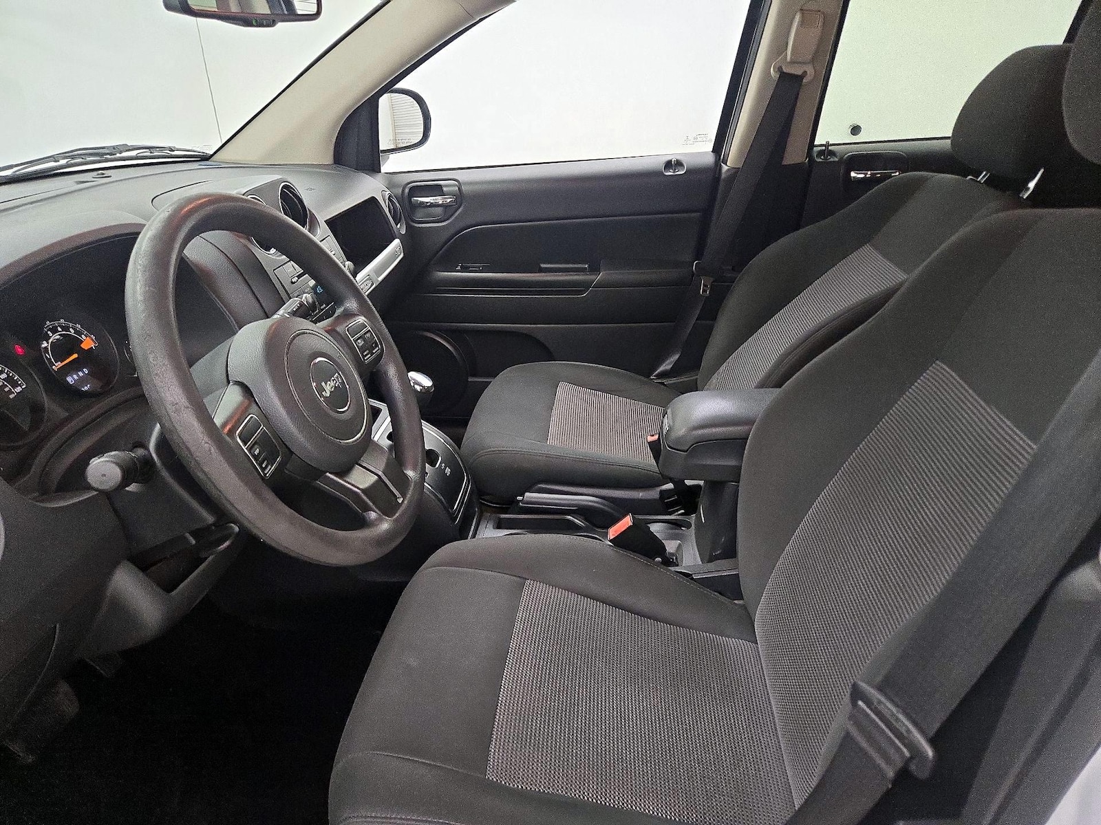 2017 Jeep Compass Sport - Photo 12