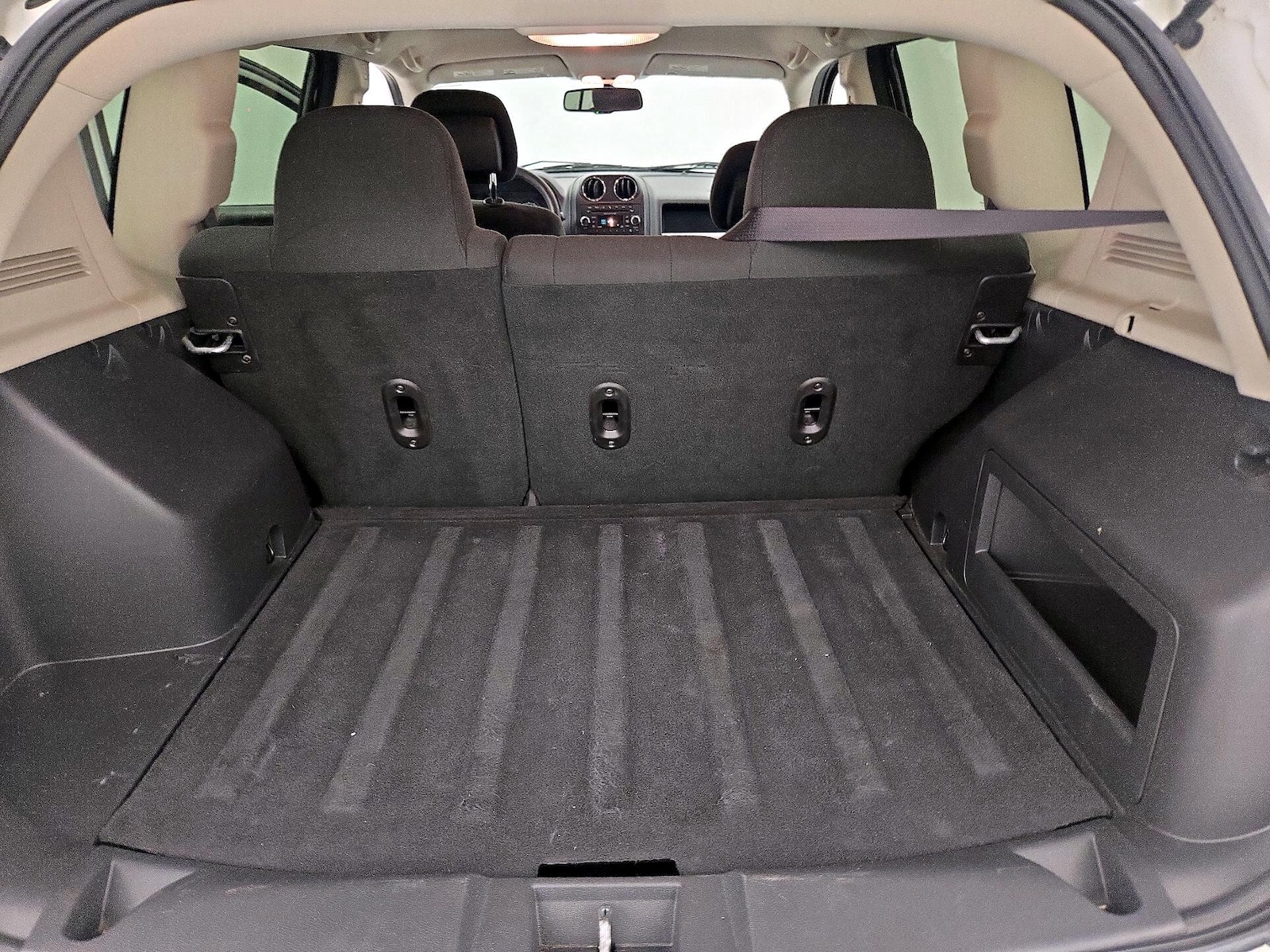 2017 Jeep Compass Sport - Photo 19