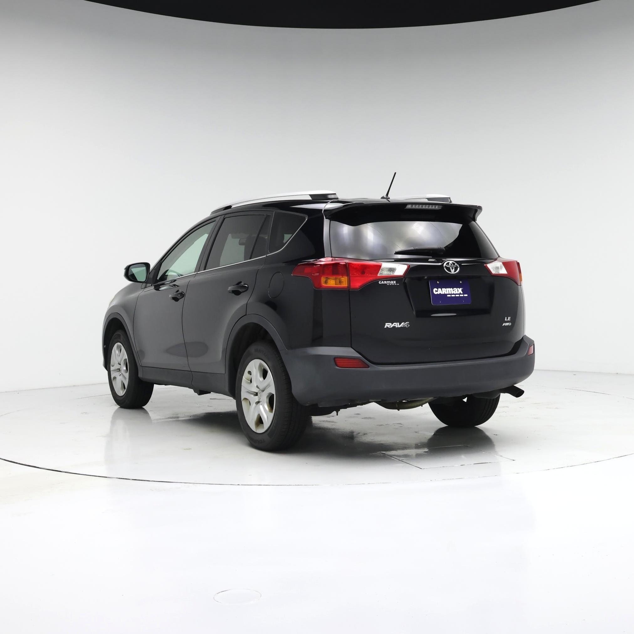 Thumbnail: 2015 Toyota RAV4 - 2