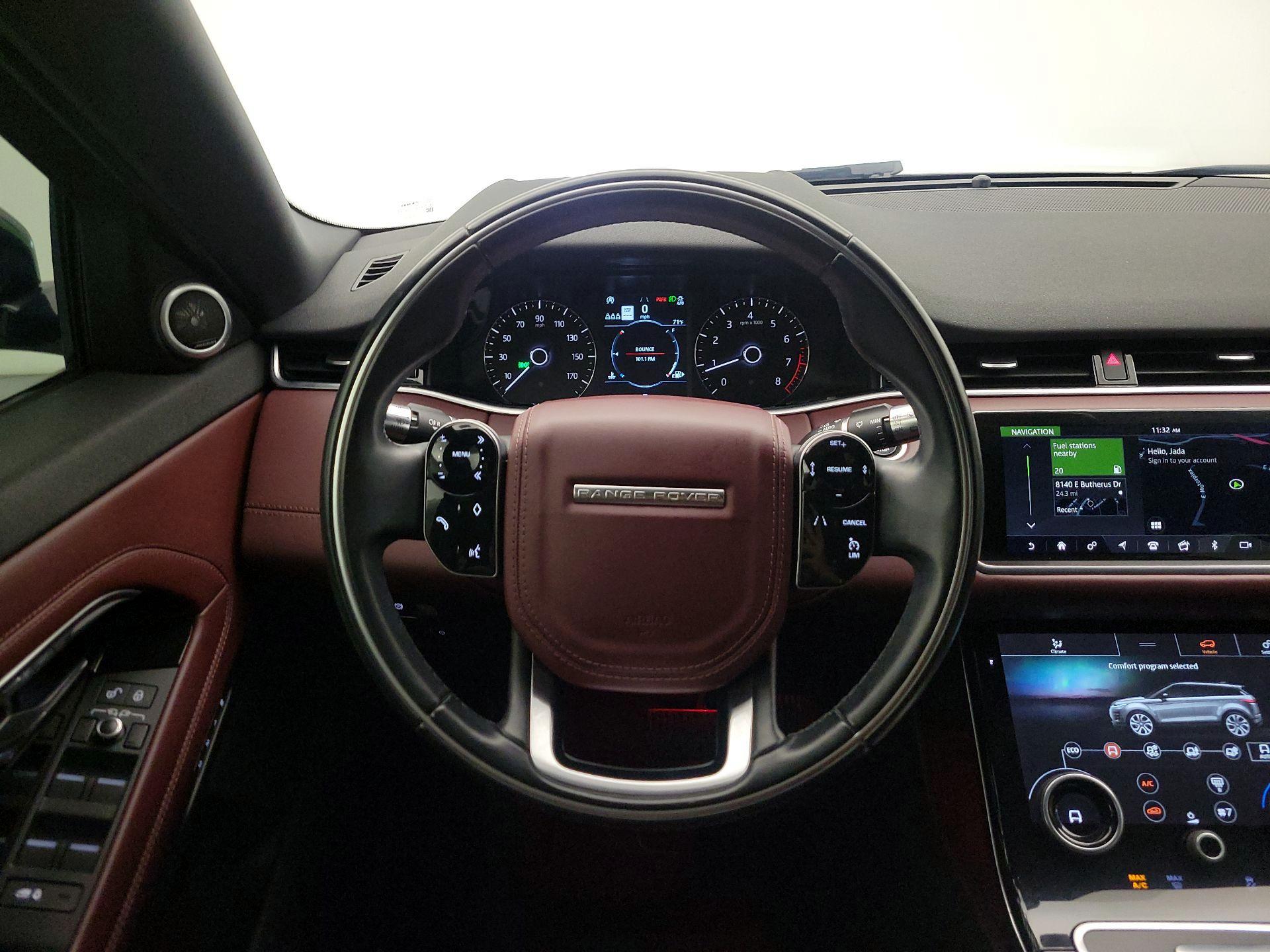 Thumbnail: 2020 Land Rover Range Rover Evoque - 10