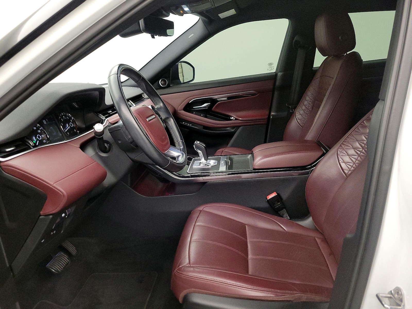 Power Seat(s) & Leather Seats