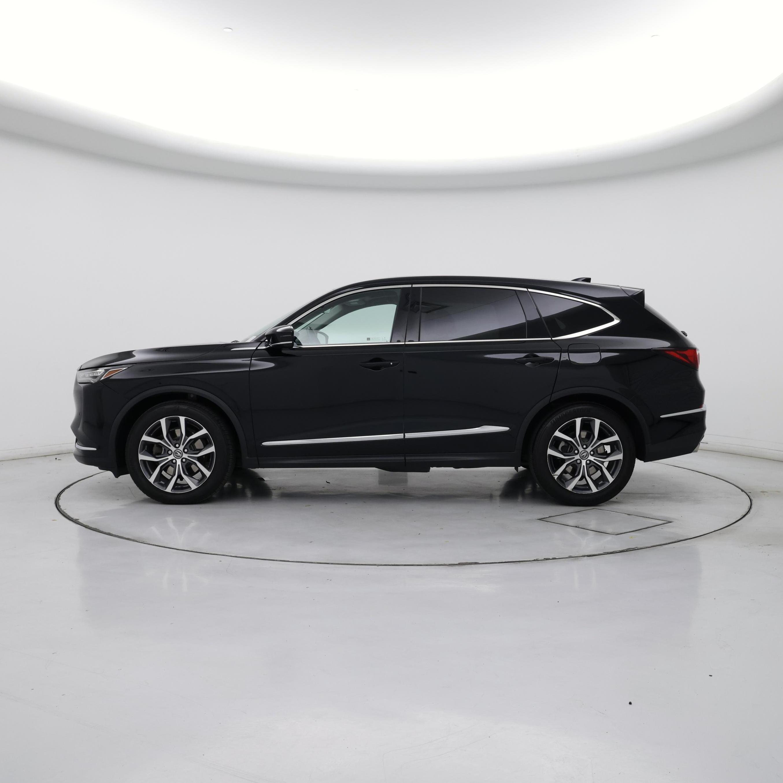 Thumbnail: 2022 Acura MDX - 3