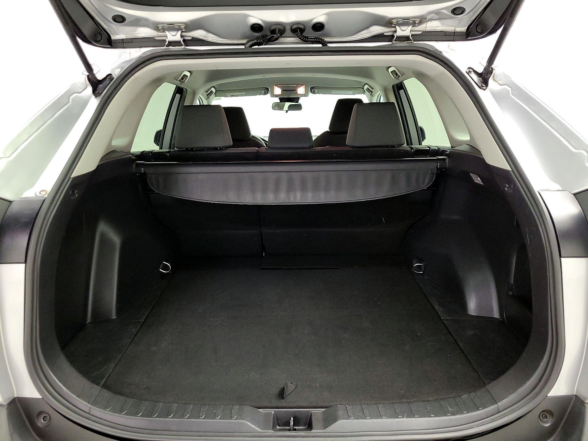 Thumbnail: 2021 Toyota RAV4 - 20
