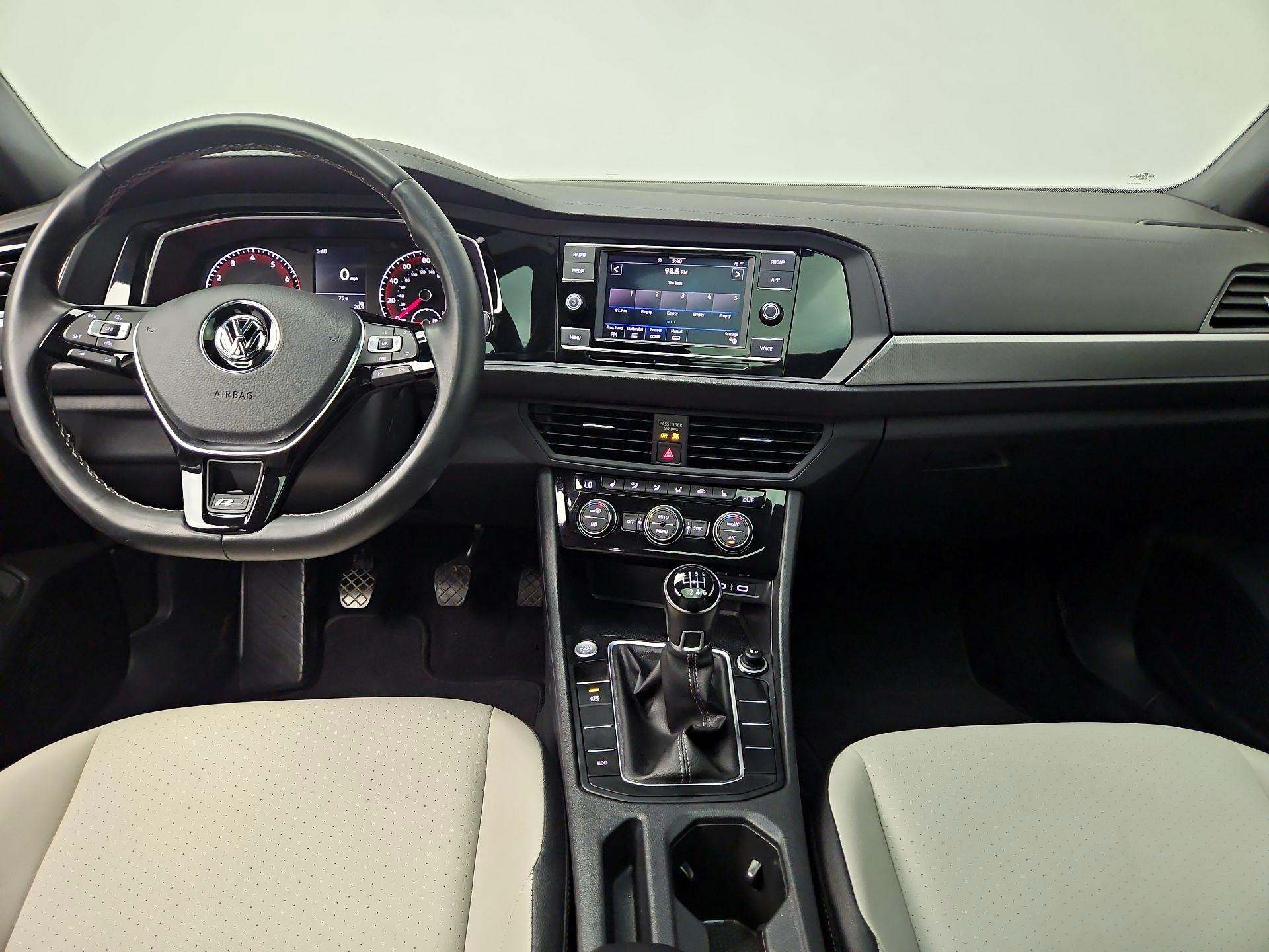 Thumbnail: 2021 Volkswagen Jetta - 9