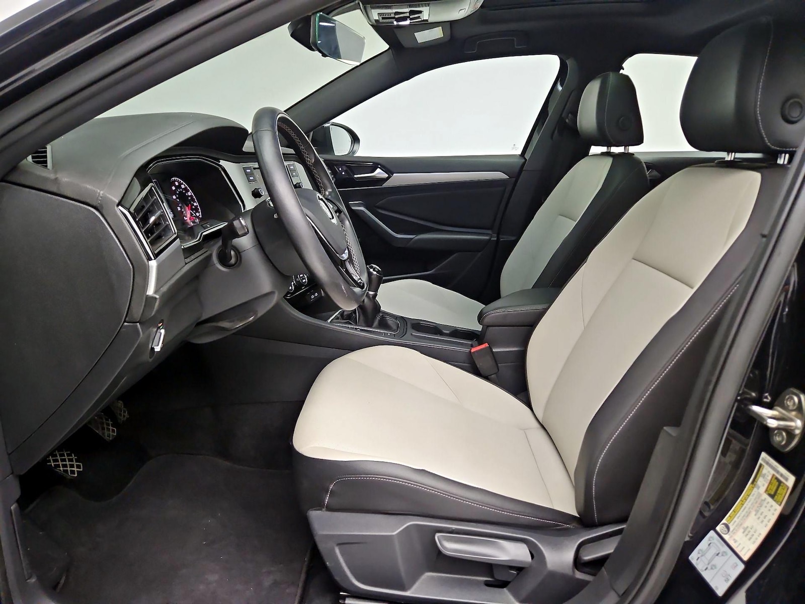 2021 Volkswagen Jetta R-Line - Photo 12