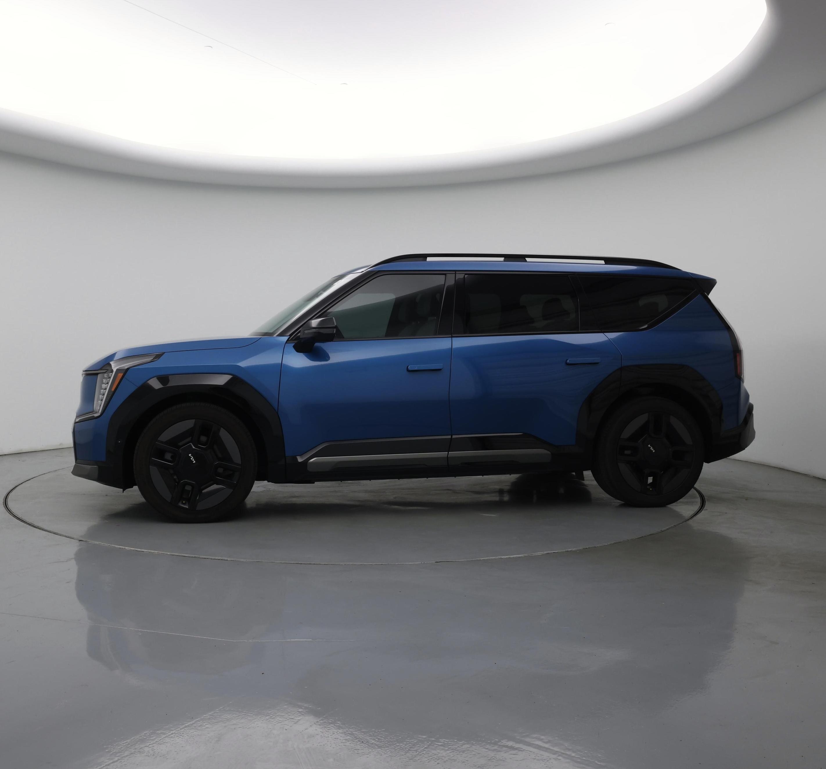 Thumbnail: 2024 Kia EV9 - 3