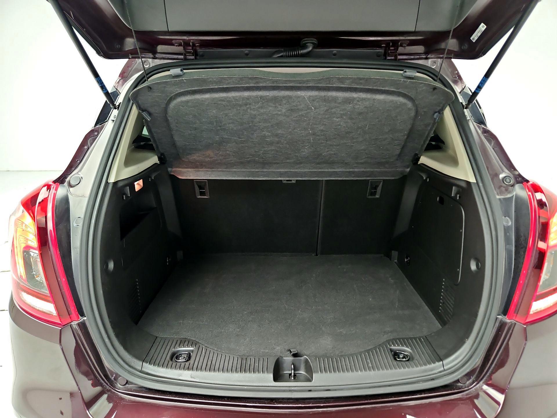 Thumbnail: 2018 Buick Encore - 20