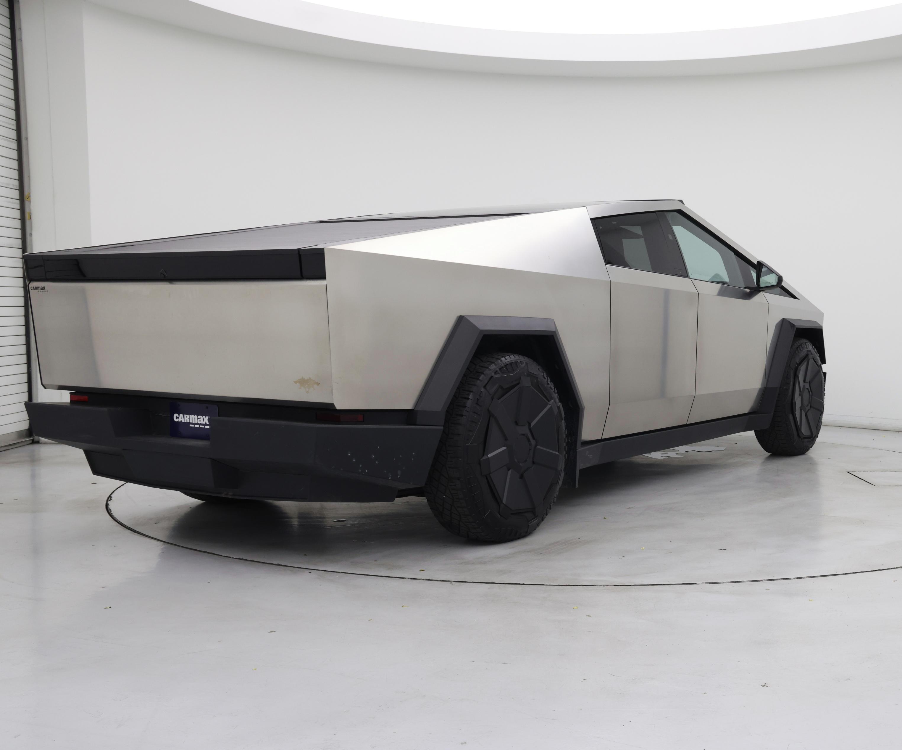 Thumbnail: 2024 Tesla Cybertruck - 8