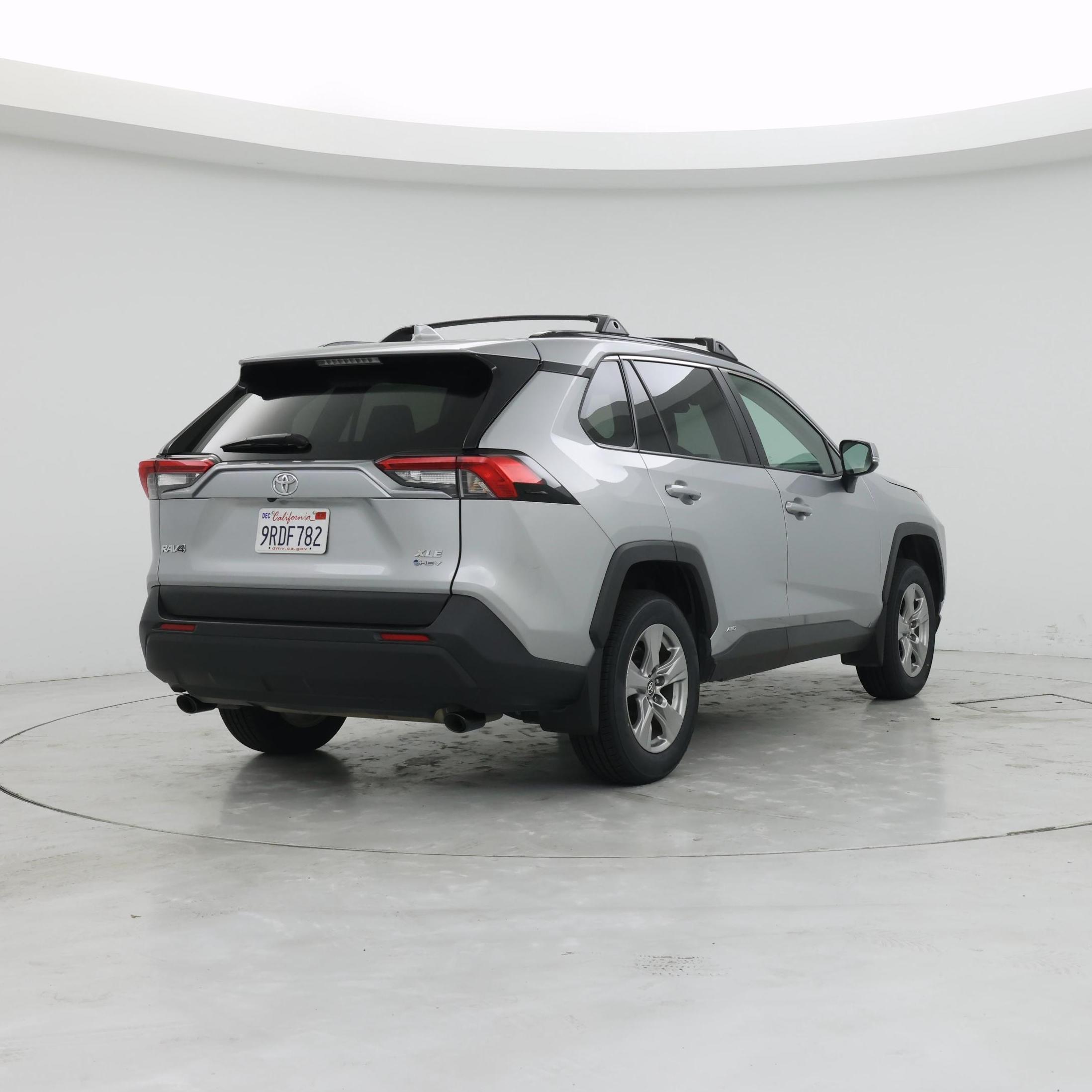 Thumbnail: 2025 Toyota RAV4 - 8