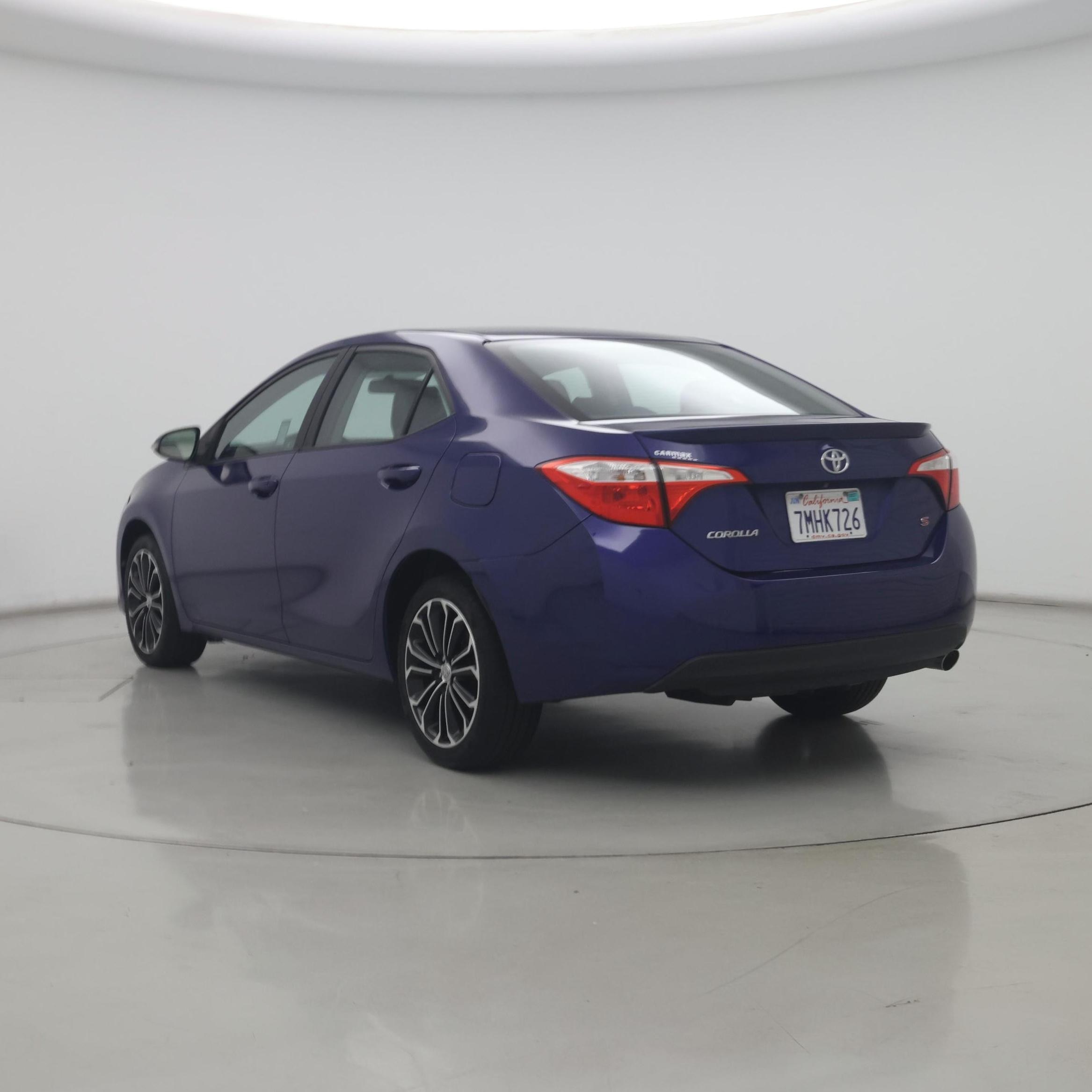 Thumbnail: 2015 Toyota Corolla - 2