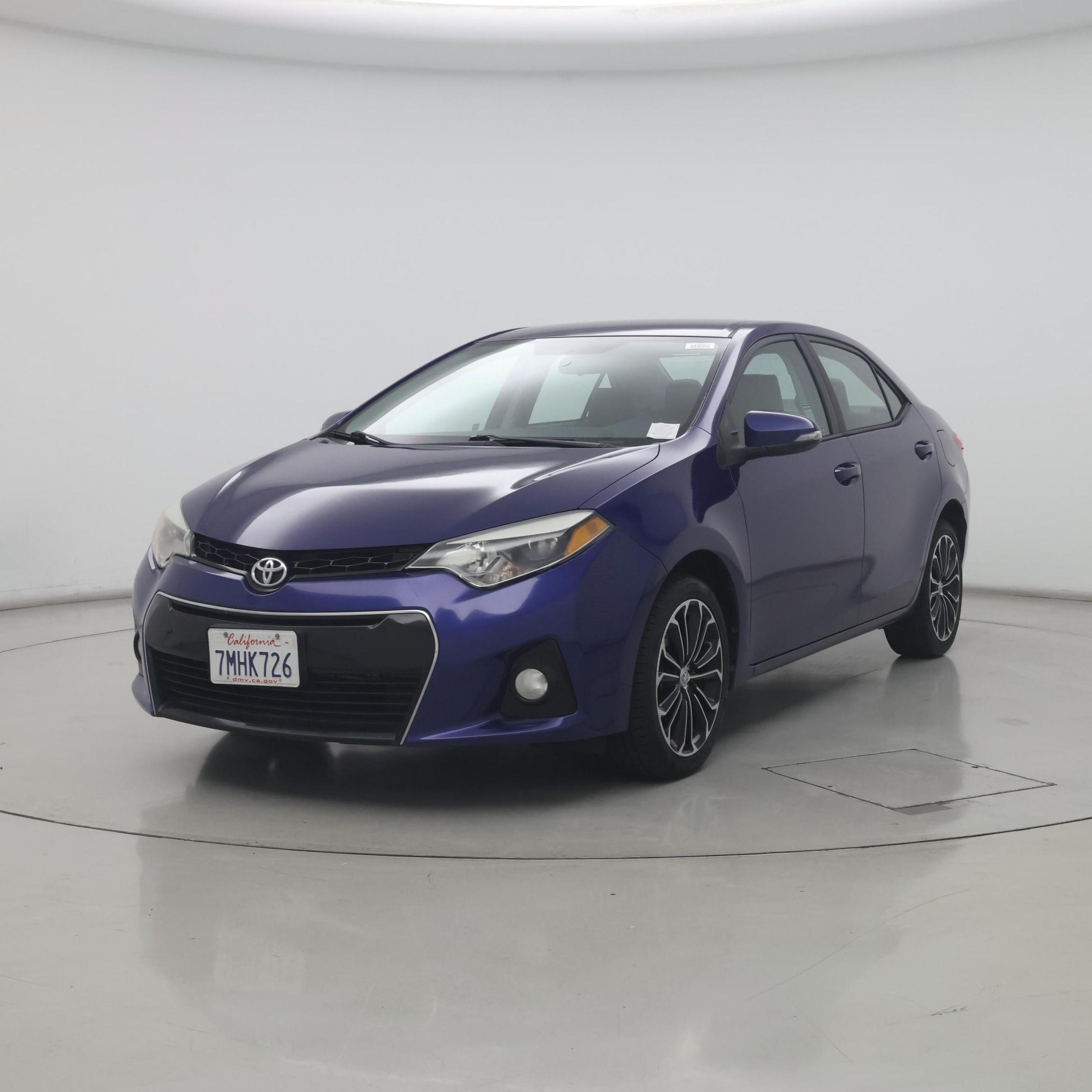 Thumbnail: 2015 Toyota Corolla - 4