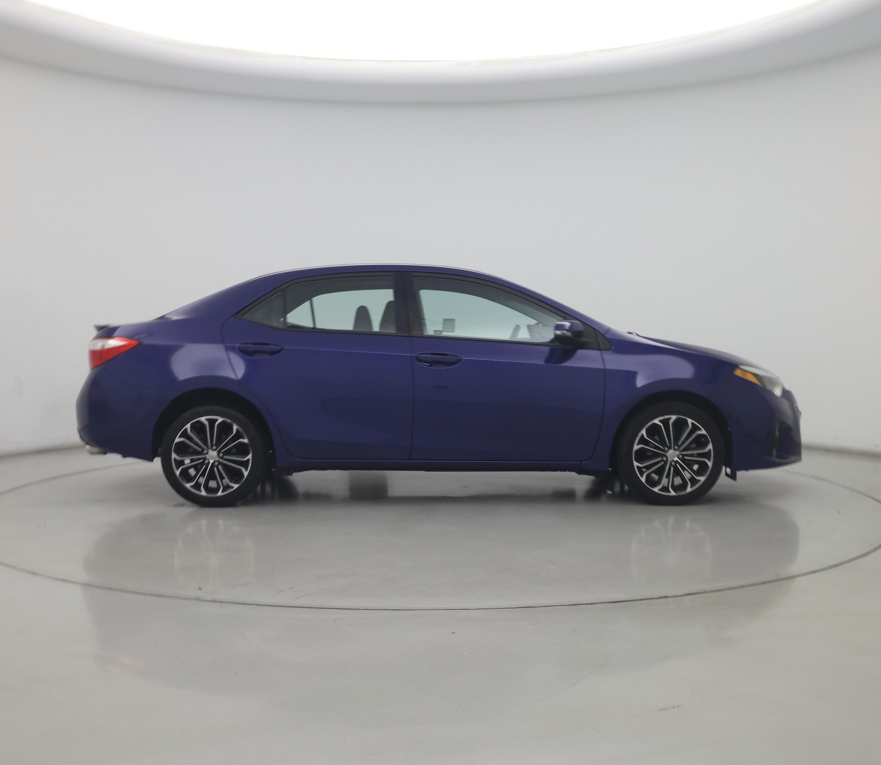 Thumbnail: 2015 Toyota Corolla - 7