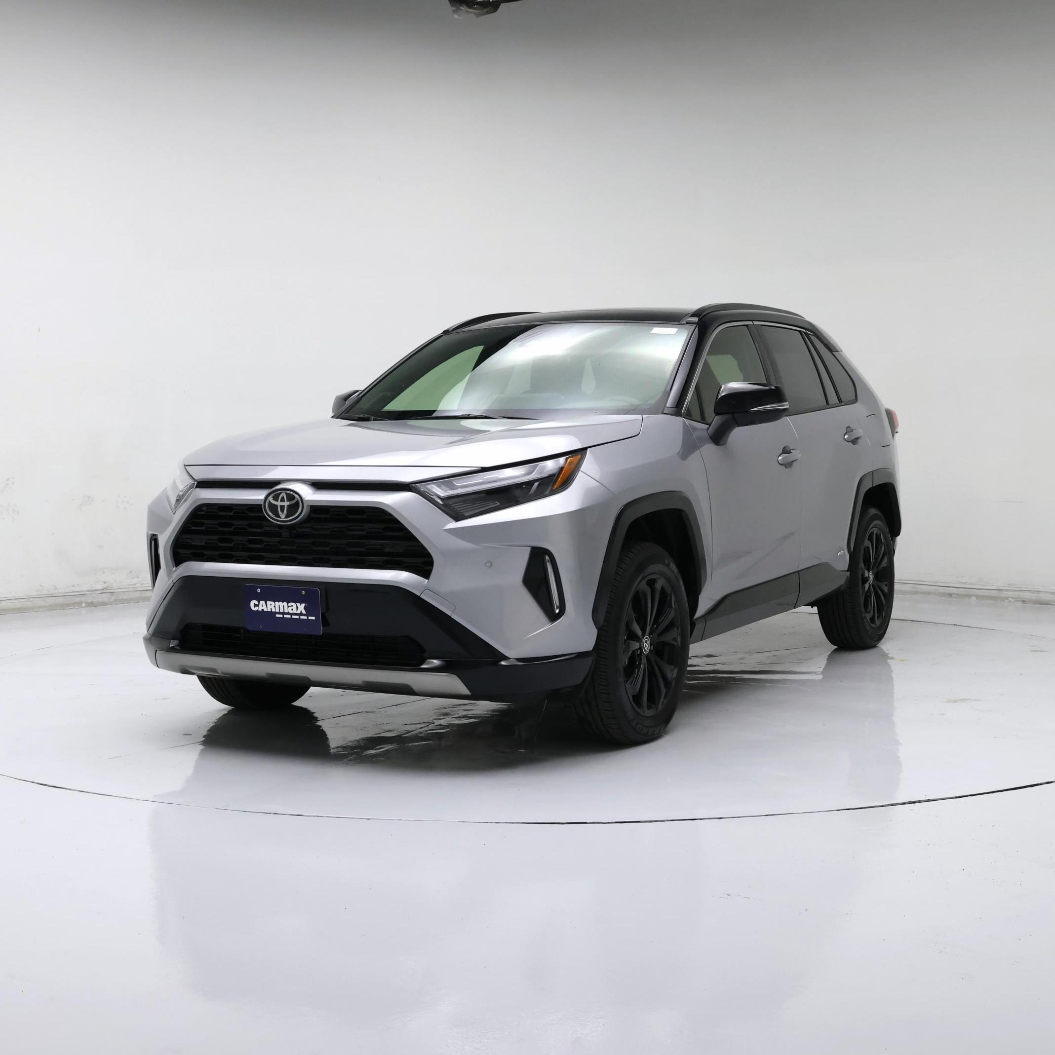 Thumbnail: 2025 Toyota RAV4 - 4