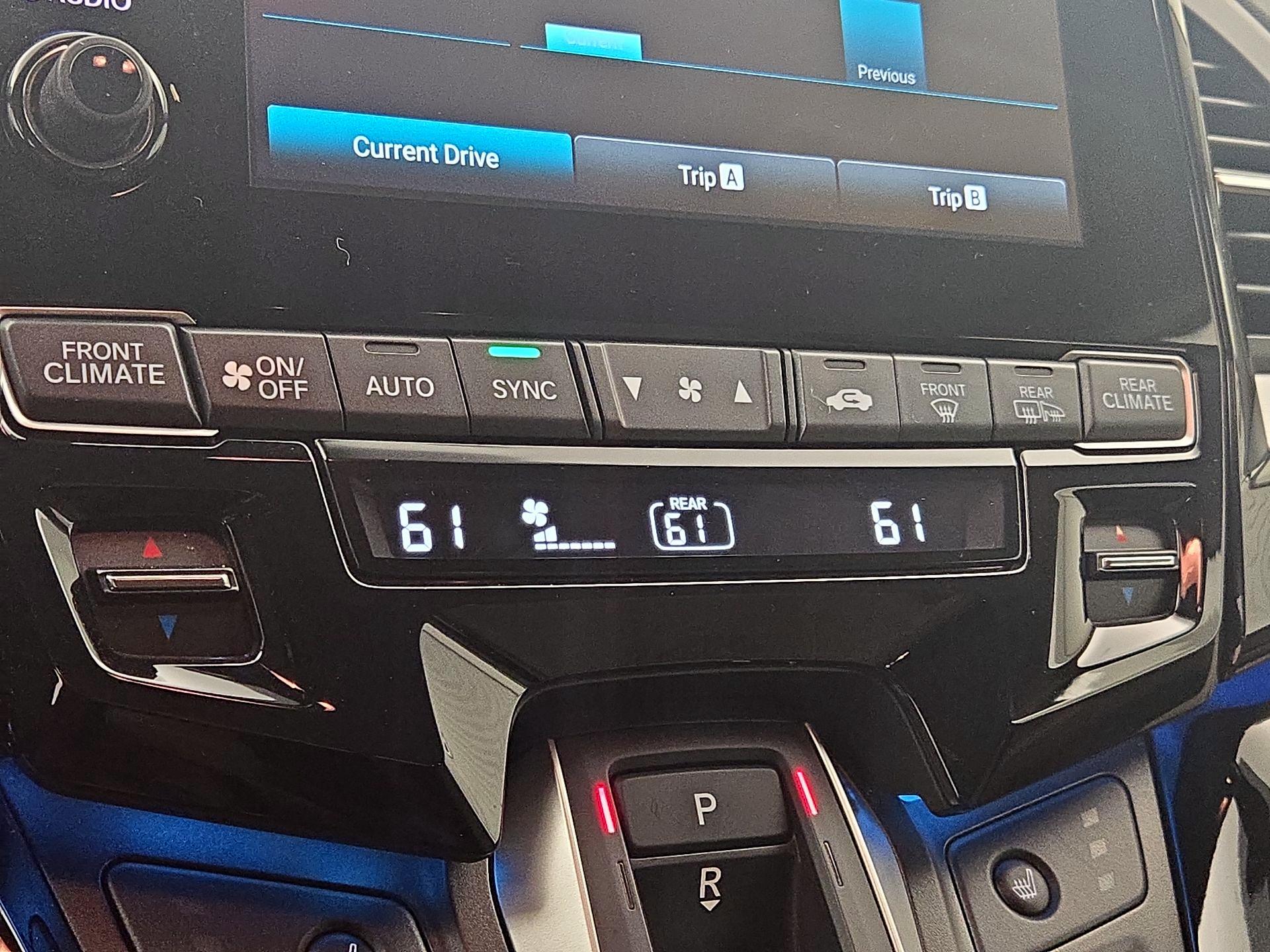 Thumbnail: 2023 Honda Odyssey - 16