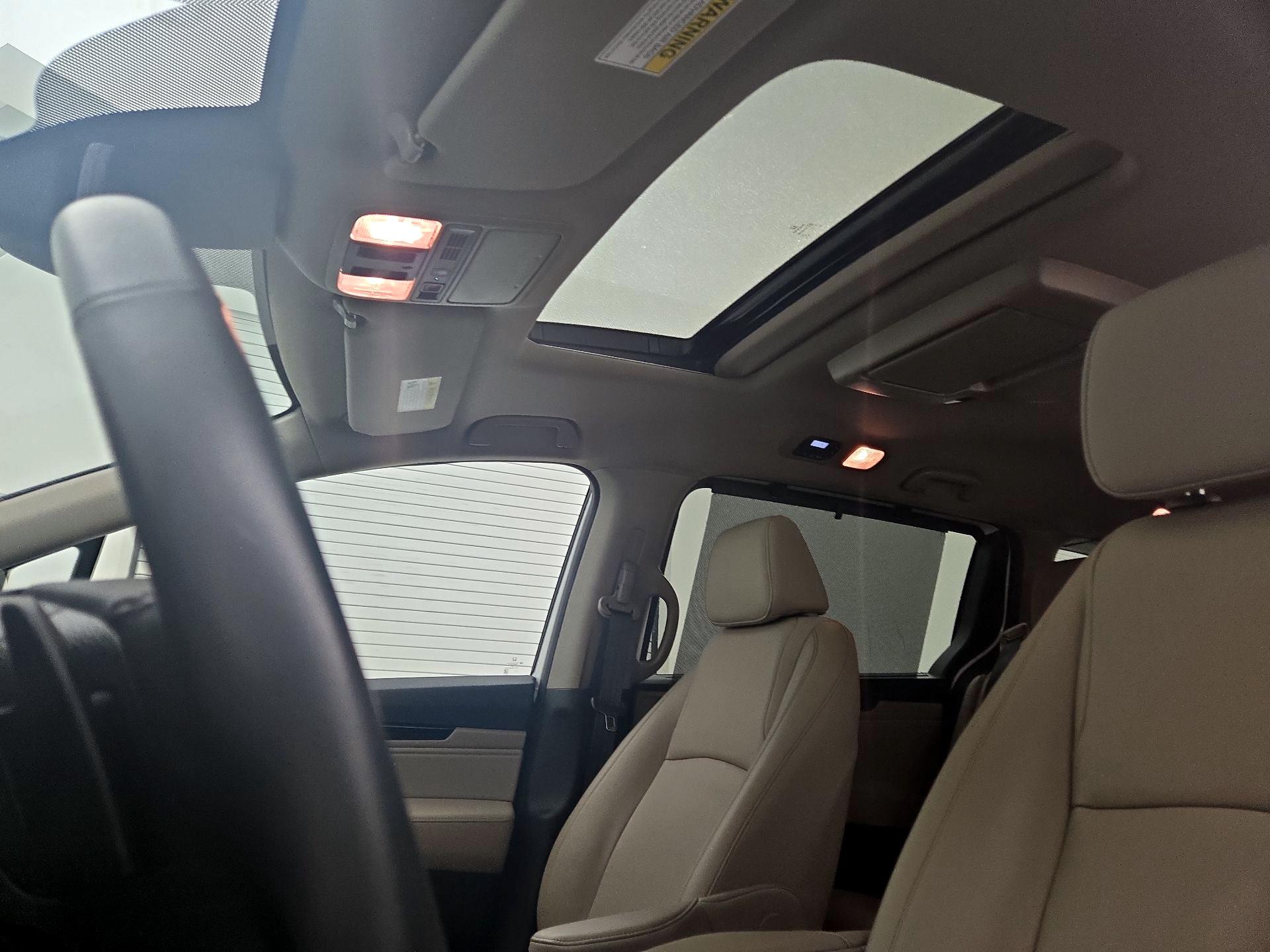 Thumbnail: 2023 Honda Odyssey - 19