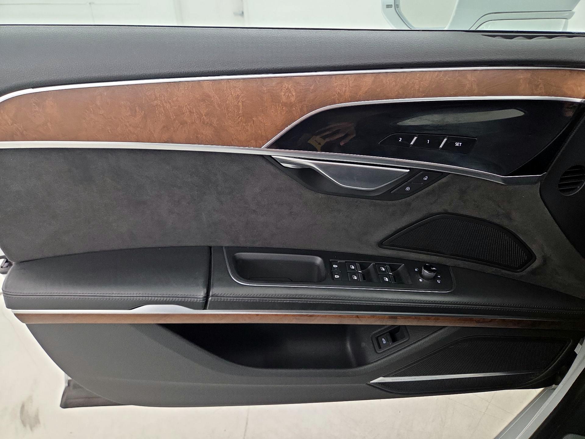 Thumbnail: 2019 Audi A8 - 12