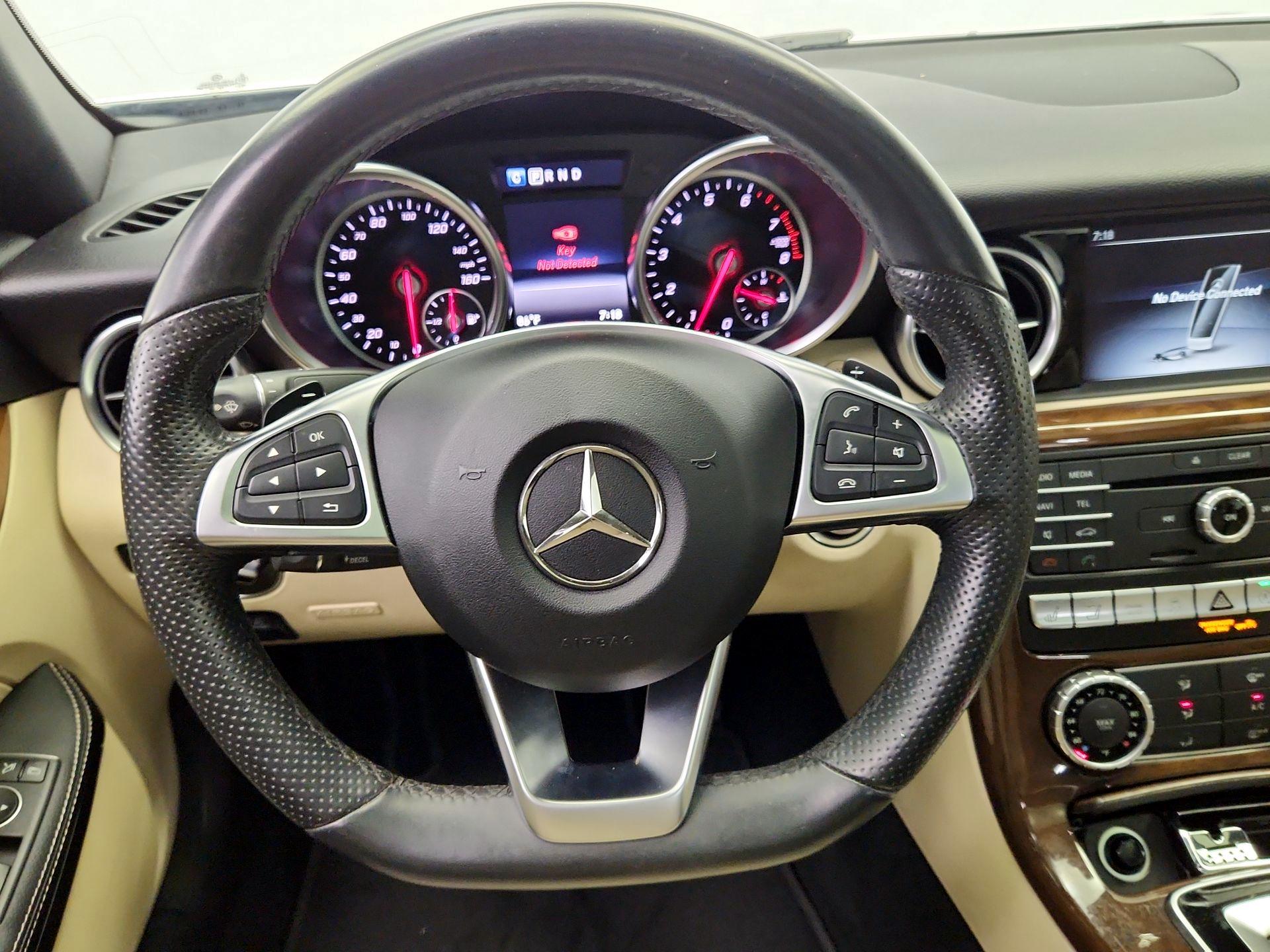 Thumbnail: 2017 Mercedes-Benz SLC - 10
