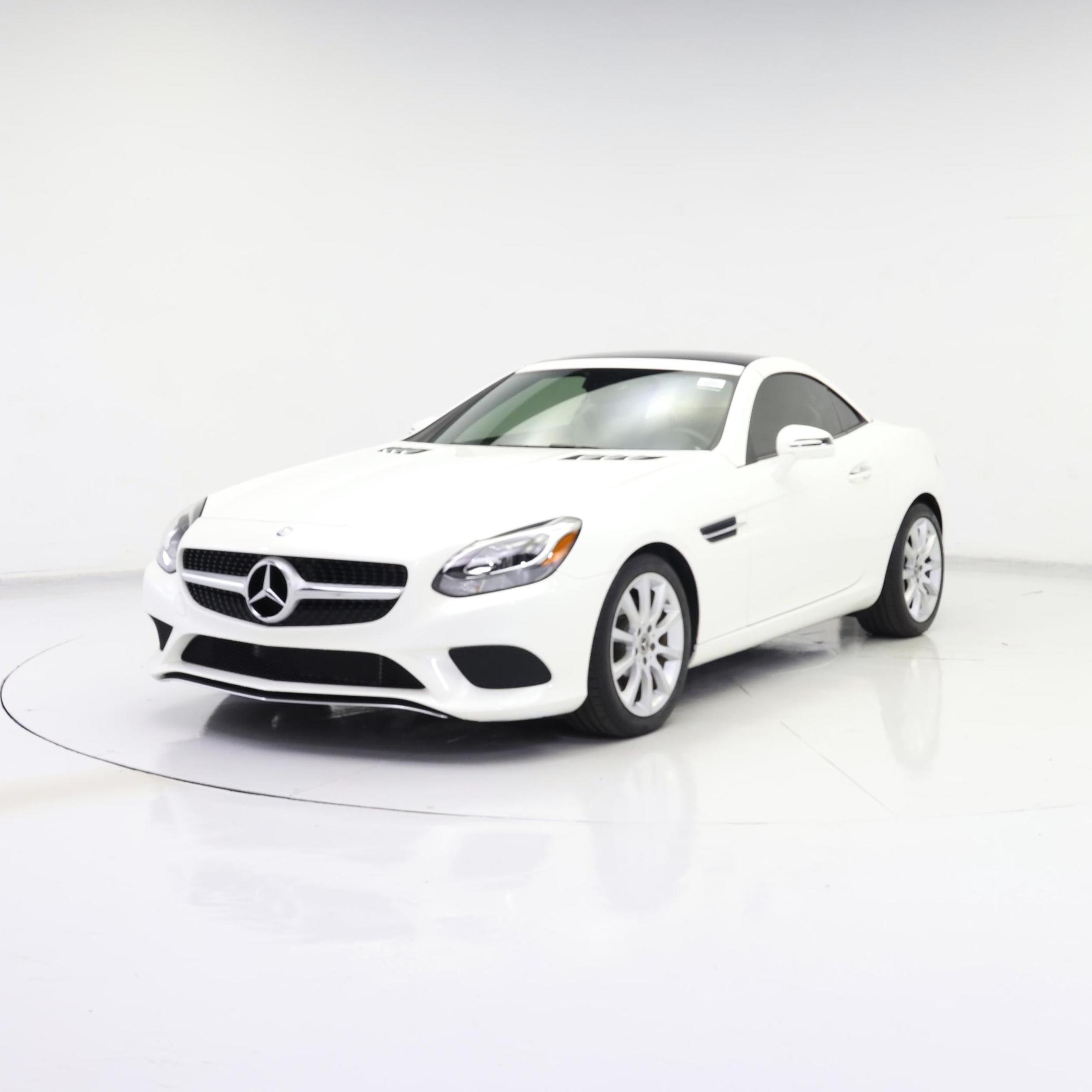 Thumbnail: 2017 Mercedes-Benz SLC - 4