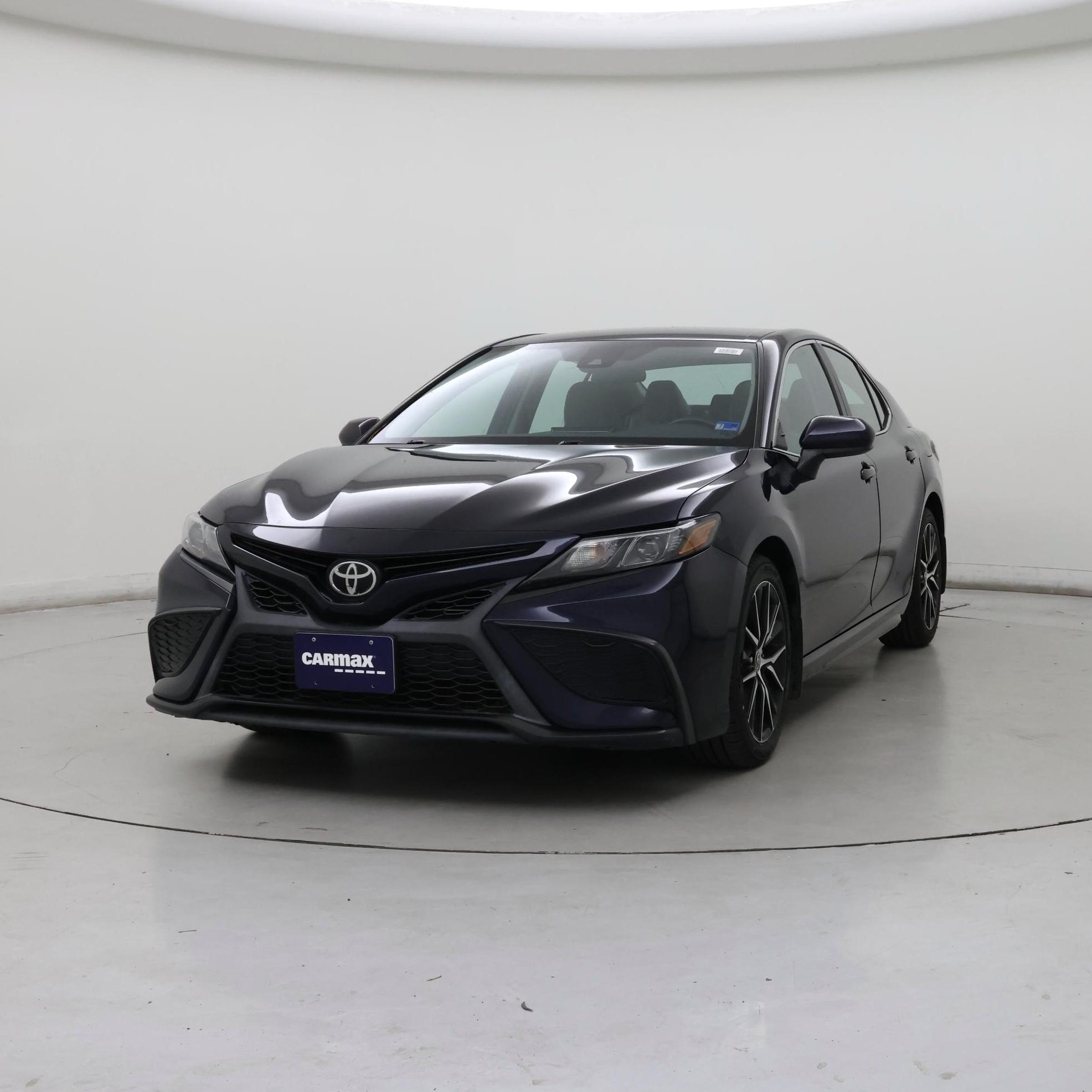 Thumbnail: 2021 Toyota Camry - 4
