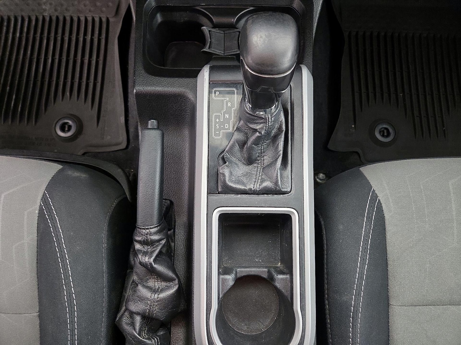 2021 Toyota Tacoma TRD Sport - Photo 18