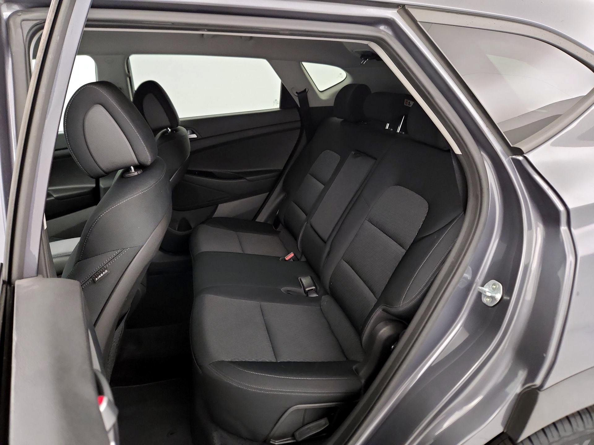 Thumbnail: 2016 Hyundai Tucson - 19