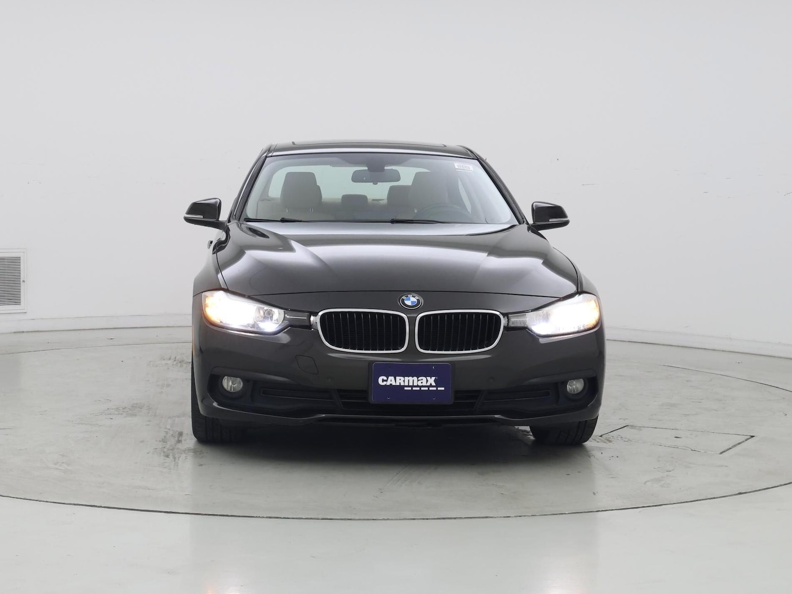 2016 BMW 3 Series 320i - Photo 6