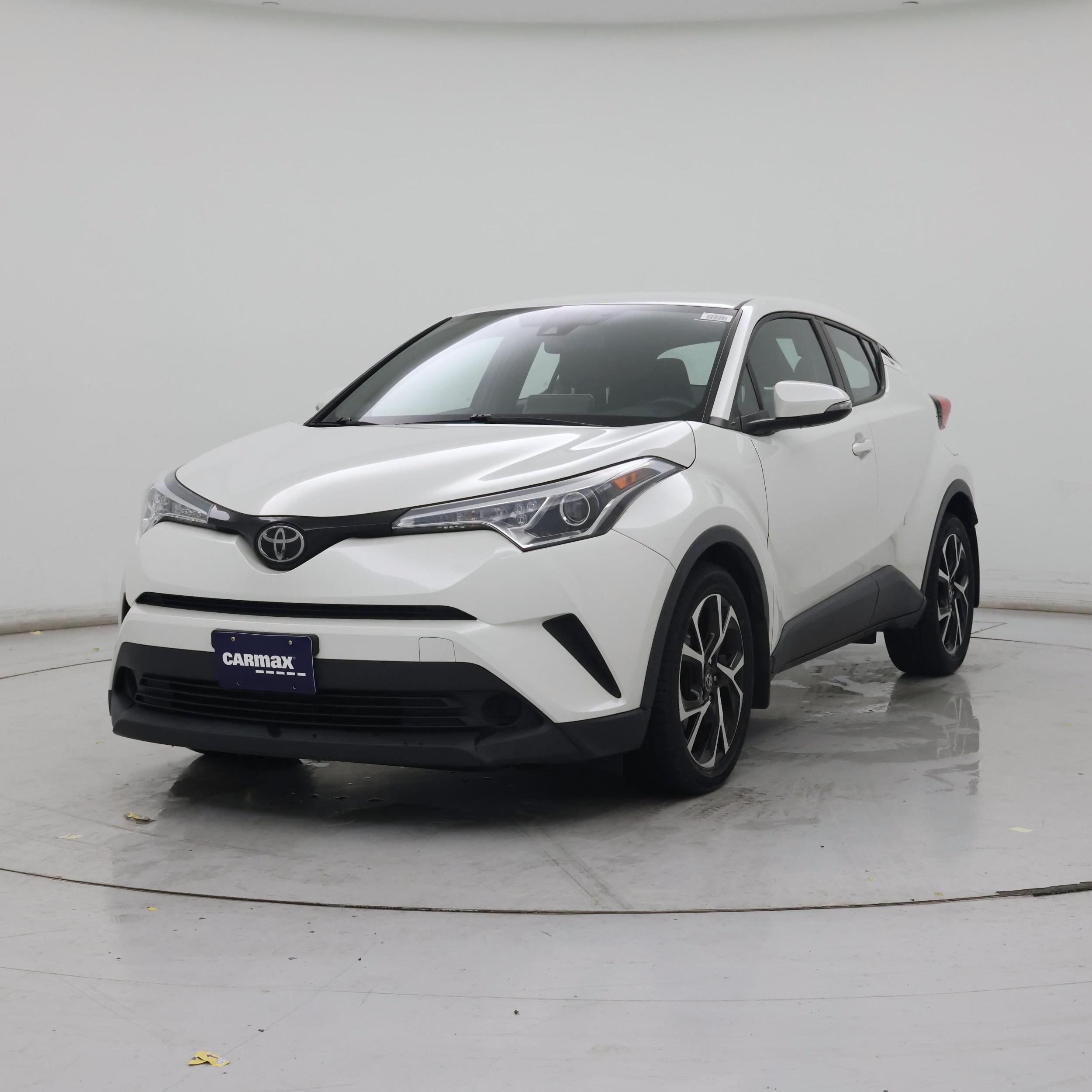 Thumbnail: 2019 Toyota C-HR - 4