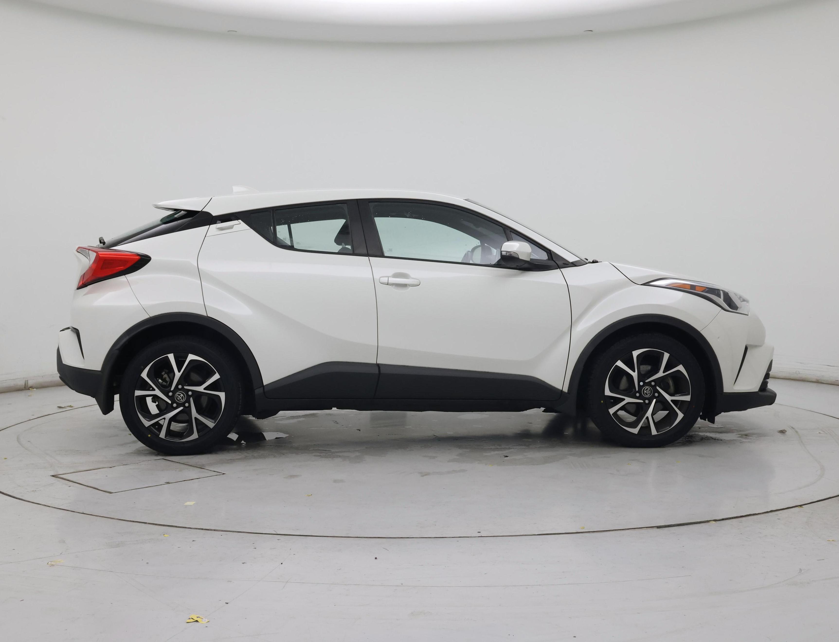 Thumbnail: 2019 Toyota C-HR - 7