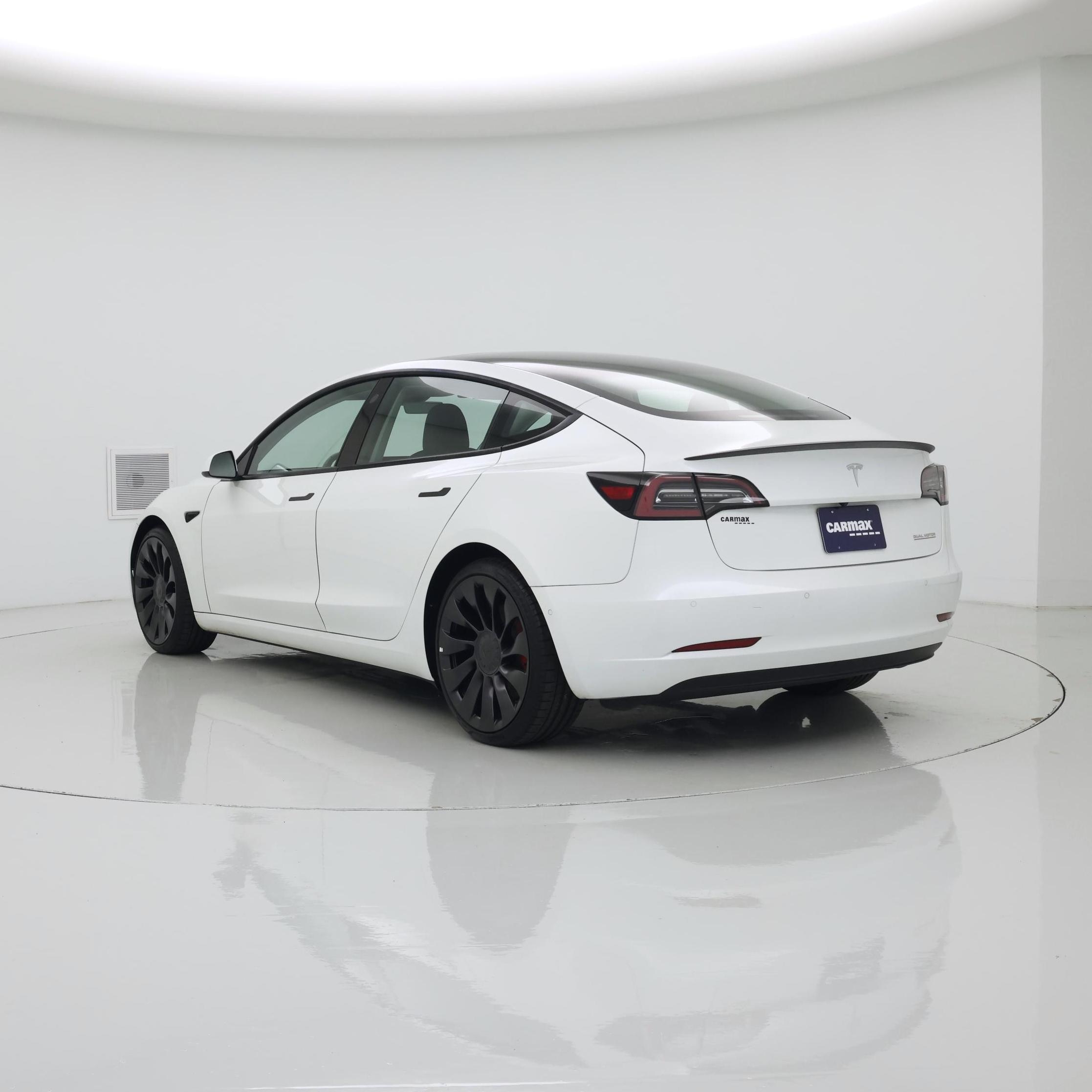 Thumbnail: 2022 Tesla Model 3 - 2