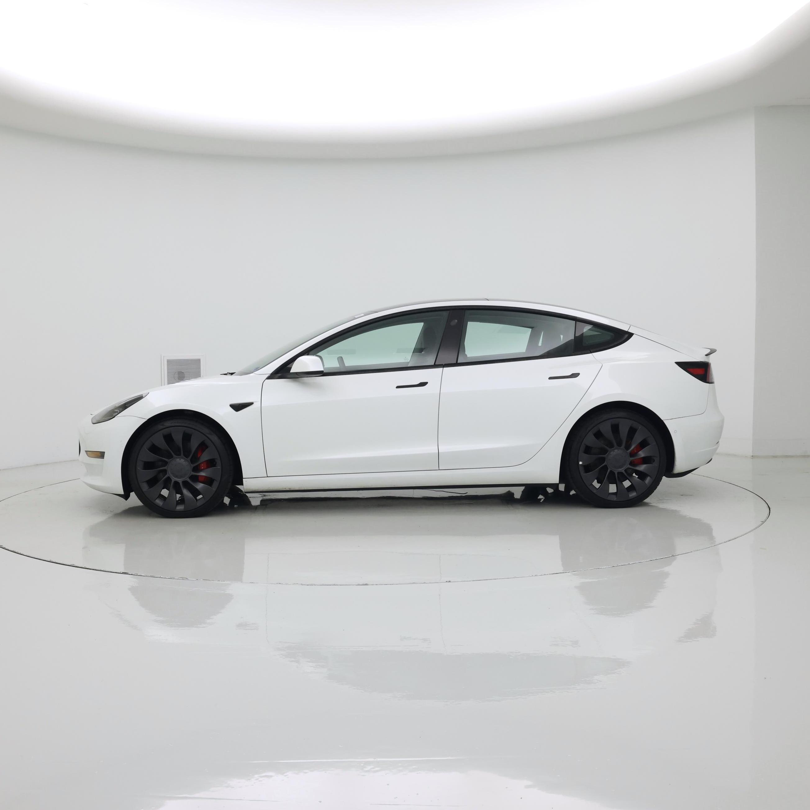 Thumbnail: 2022 Tesla Model 3 - 3
