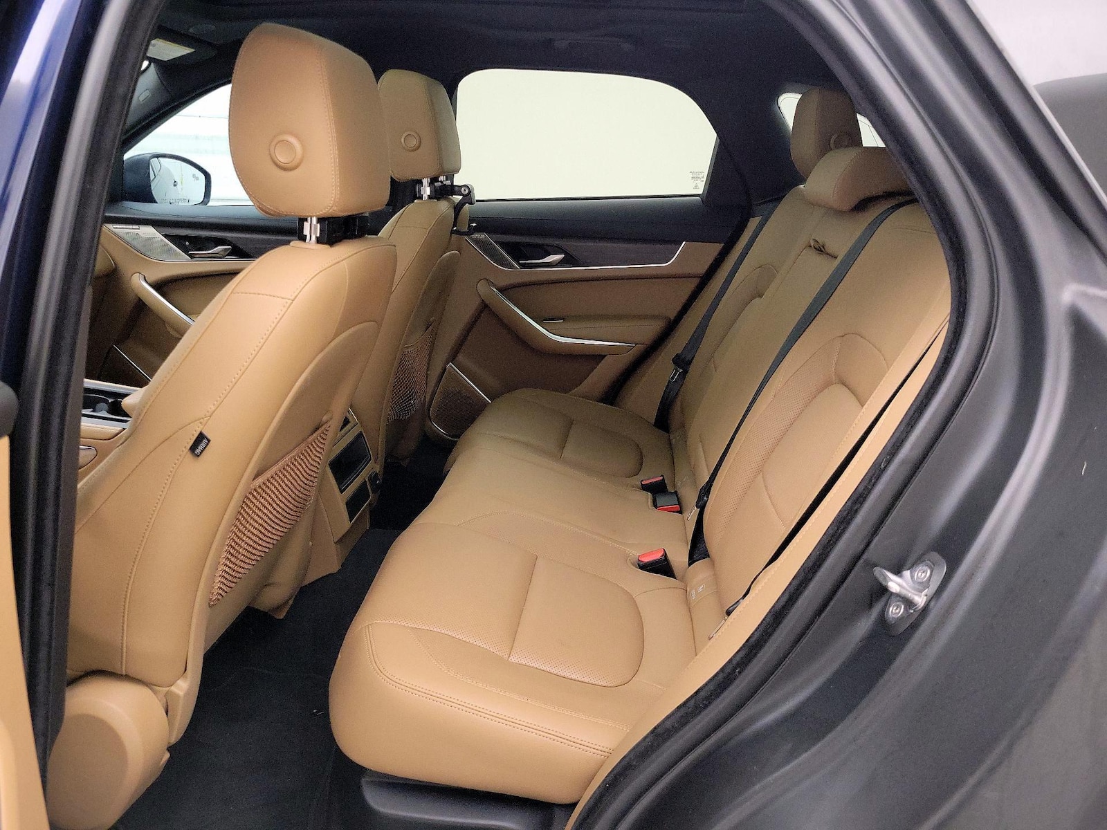 2022 Jaguar F-Pace S - Photo 21
