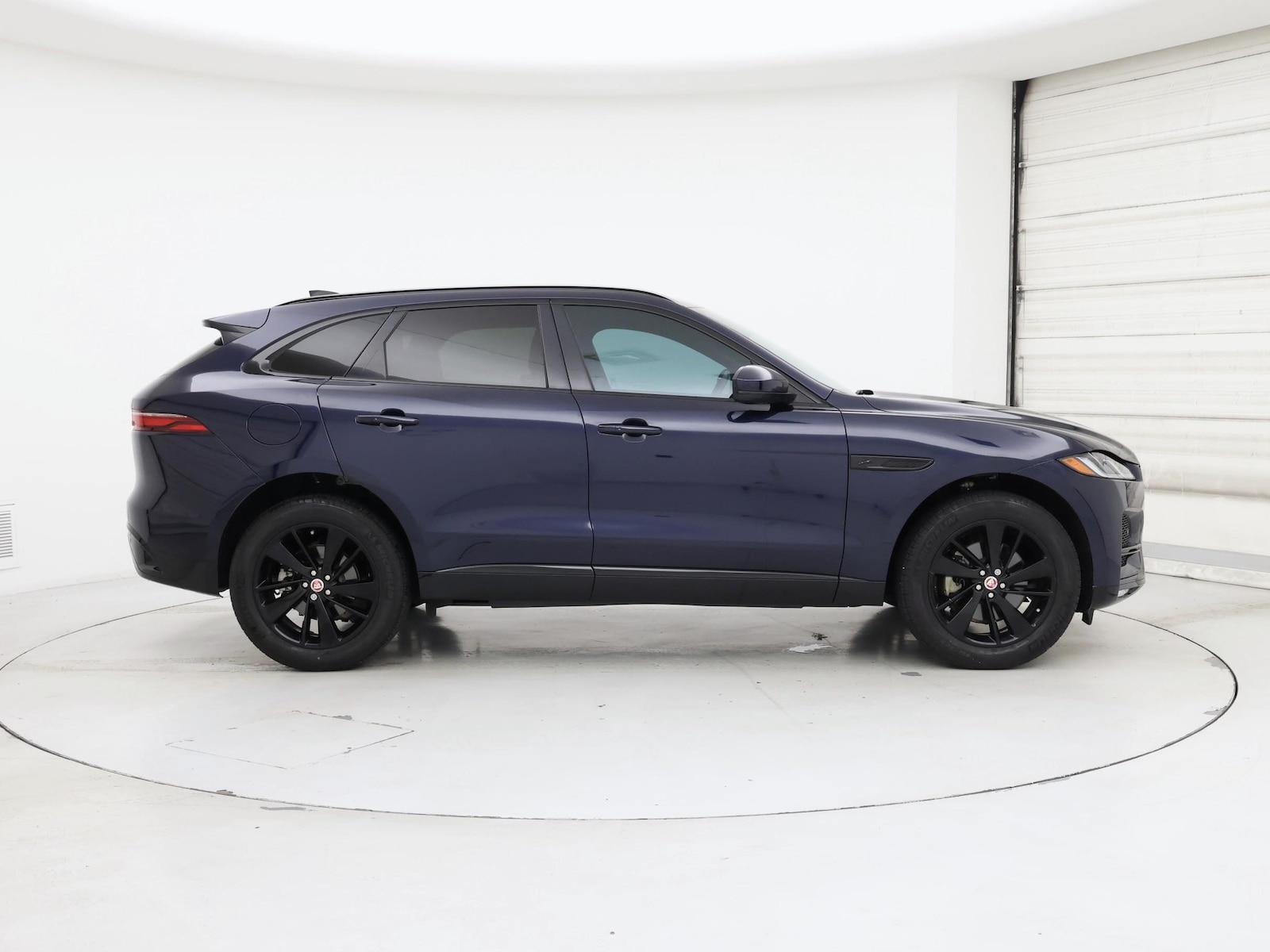 2022 Jaguar F-Pace S - Photo 8