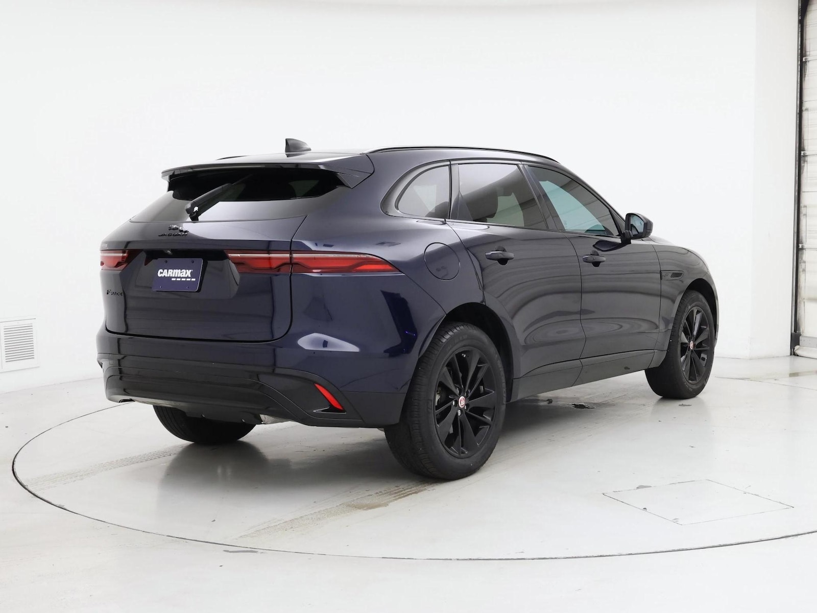 2022 Jaguar F-Pace S - Photo 9