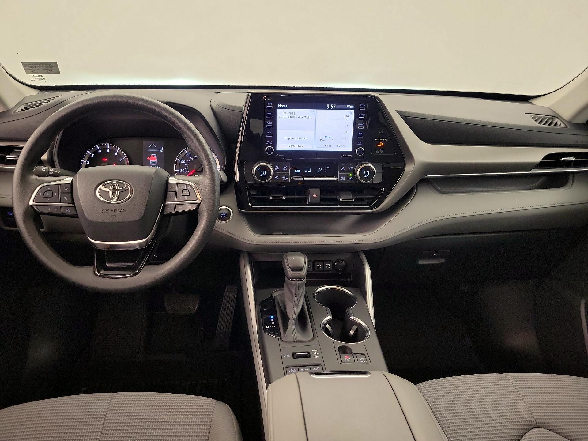 Thumbnail: 2020 Toyota Highlander - 9