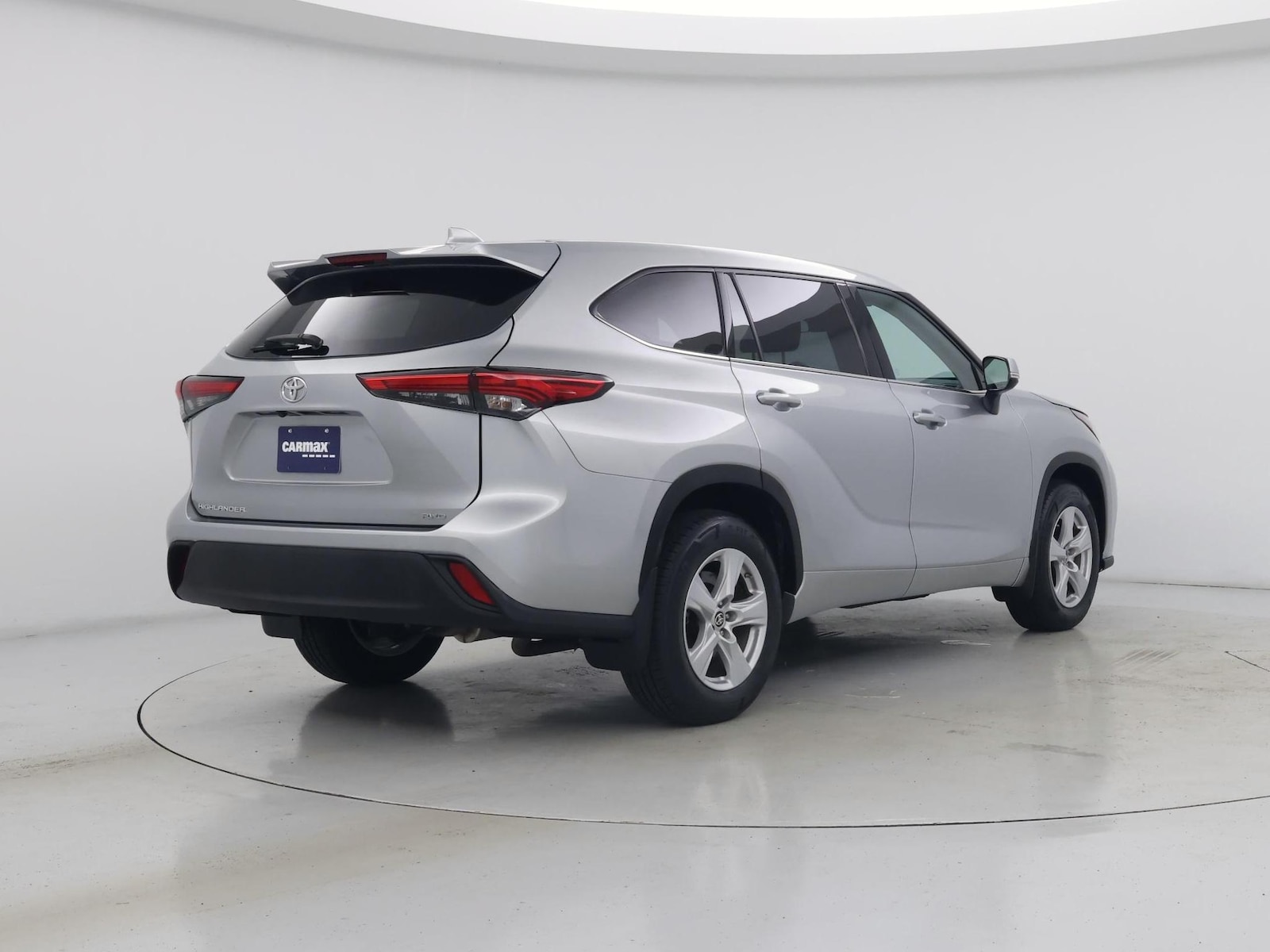 2020 Toyota Highlander L - Photo 9