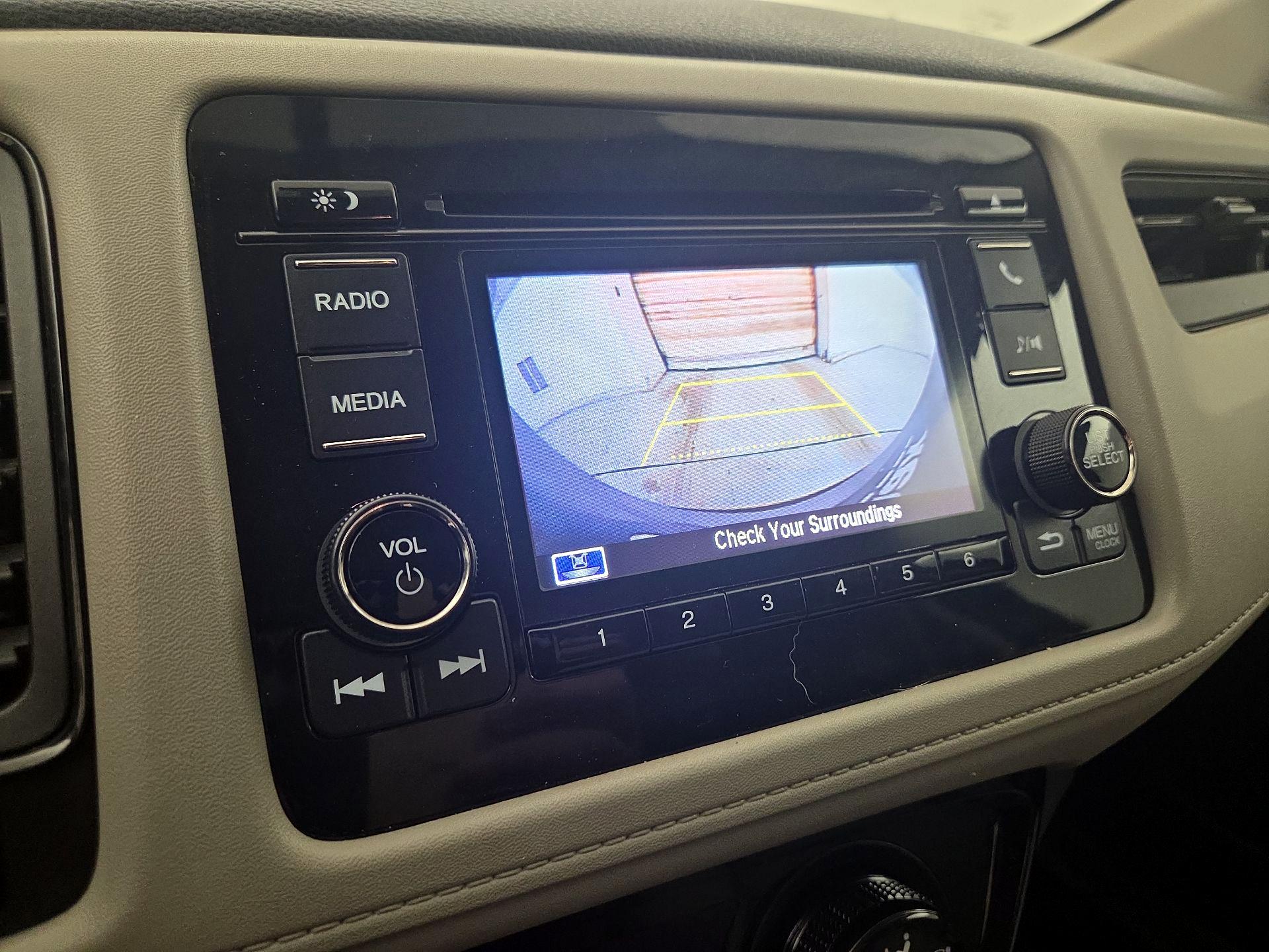 Thumbnail: 2019 Honda HR-V - 14