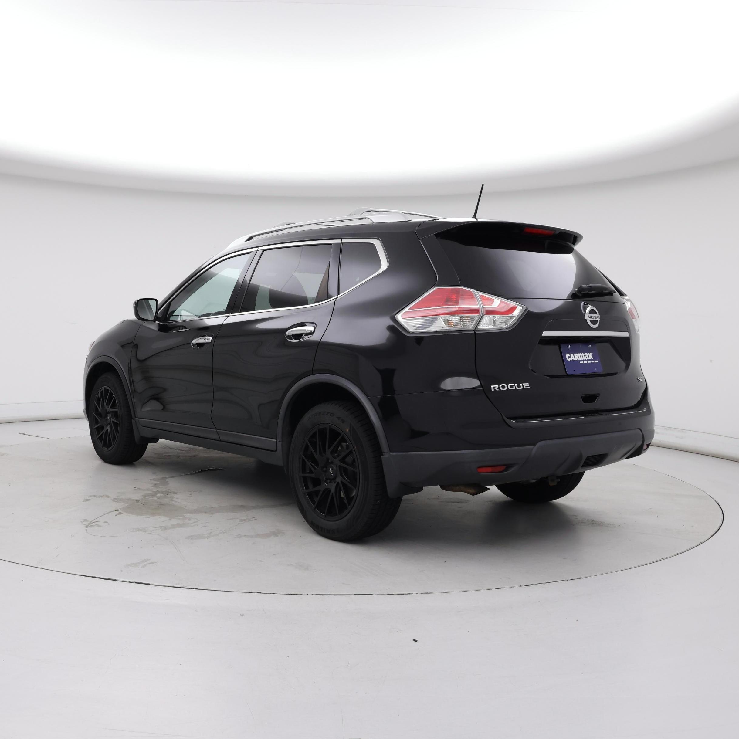 Thumbnail: 2016 Nissan Rogue - 2