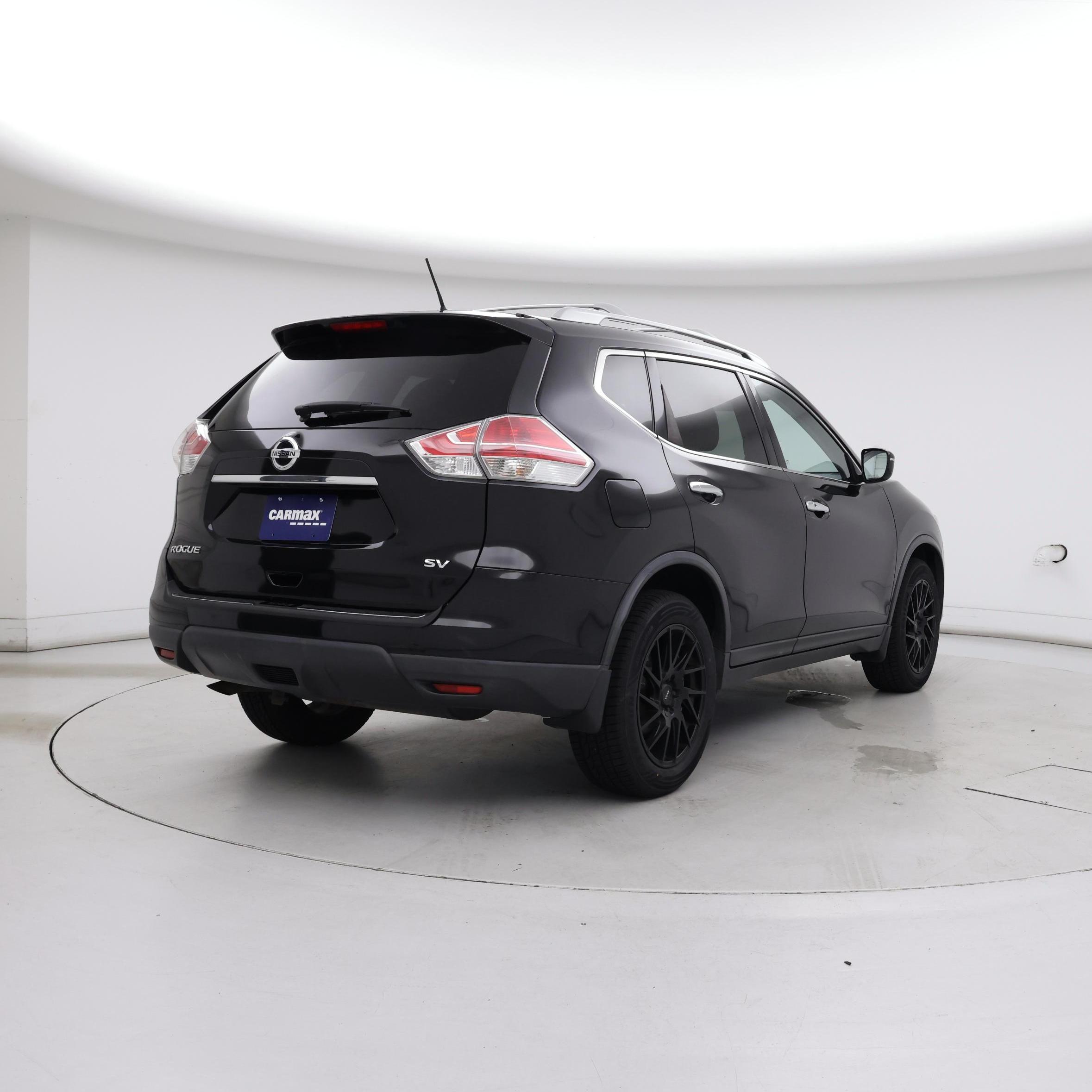 Thumbnail: 2016 Nissan Rogue - 8