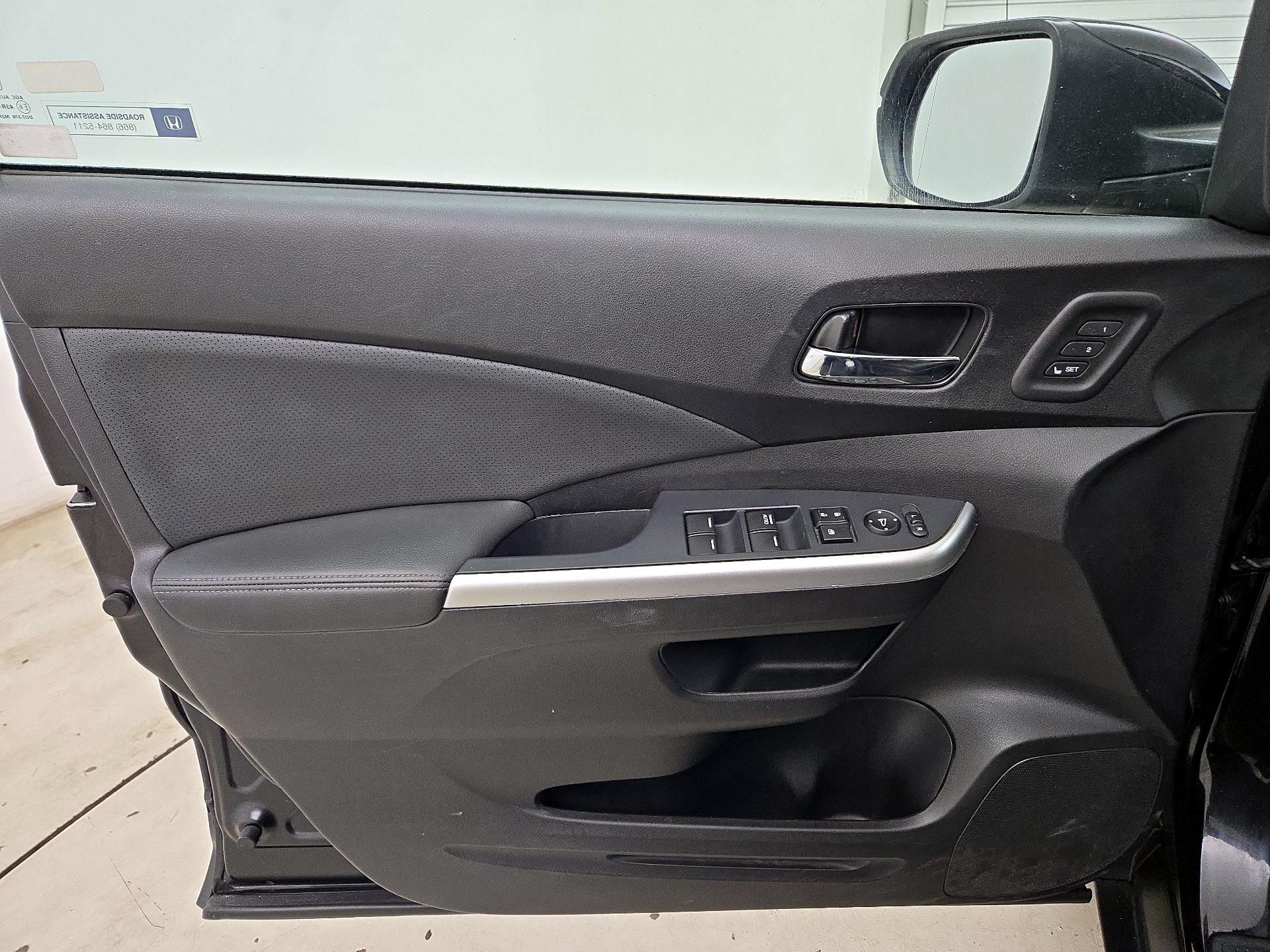 Thumbnail: 2016 Honda CR-V - 12