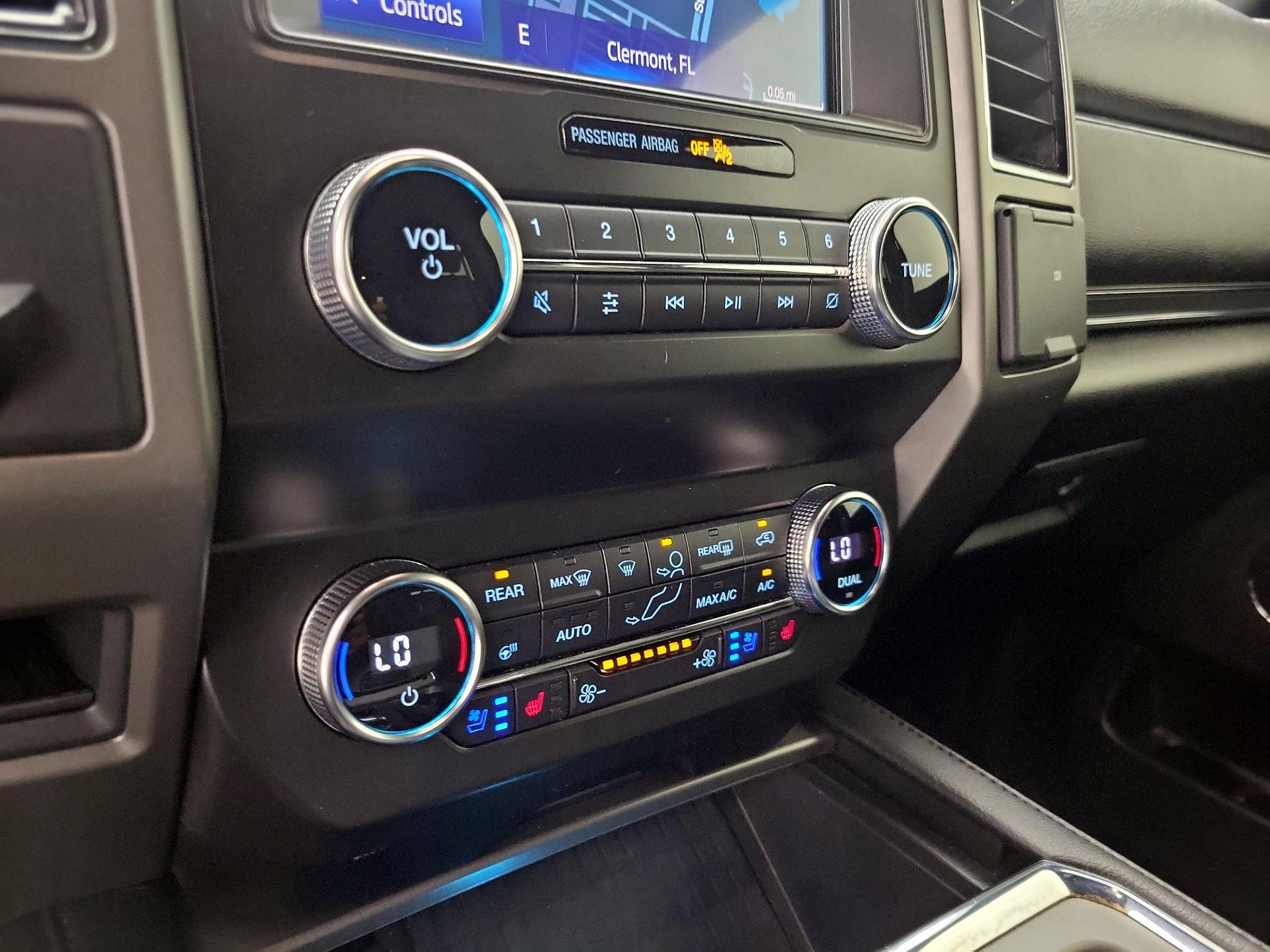 Thumbnail: 2020 Ford Expedition - 17