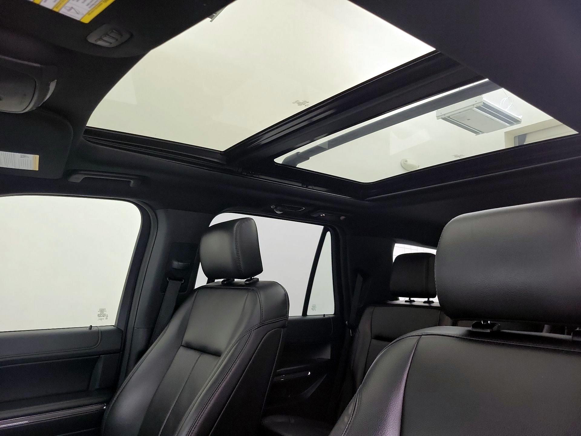 Thumbnail: 2020 Ford Expedition - 20